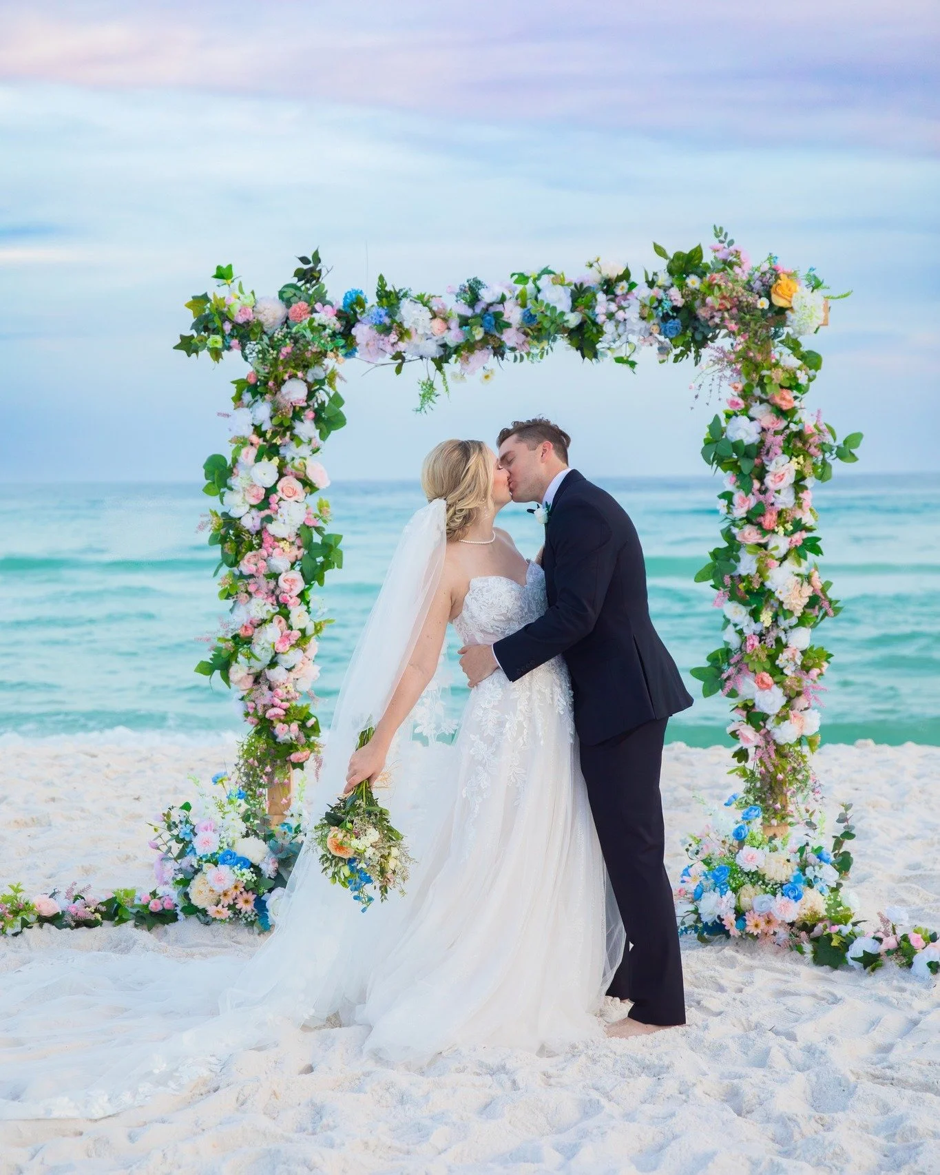 A gorgeous celebration of love, laughter, and the beginning of forever ✨ Every detail of this beautiful wedding was filled with so much joy and emotion. From the quiet in-between moments to the happiest smiles and sweetest glances, it was an honor ca