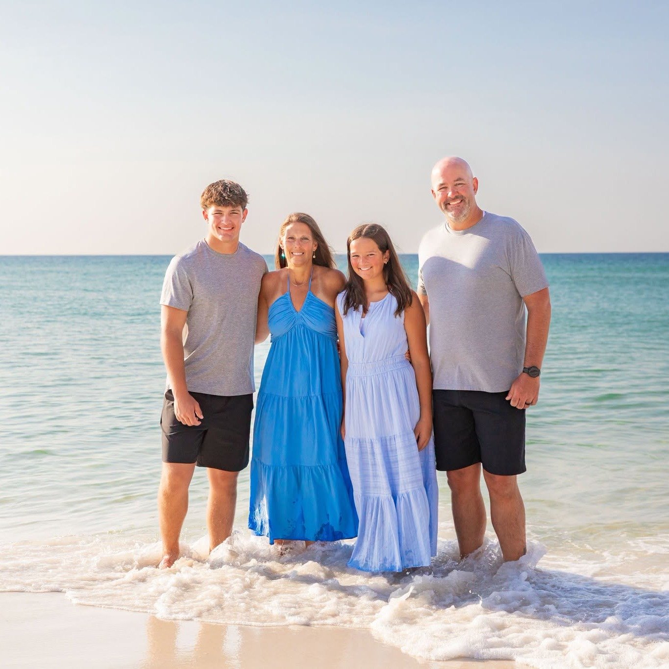 The mornings have been absolutely perfect for beach photos! 
If you've been thinking about booking a session, now is the time. Morning light gives us beautiful, crisp, colorful images with soft skies, fewer crowds, and that peaceful beach glow you'll
