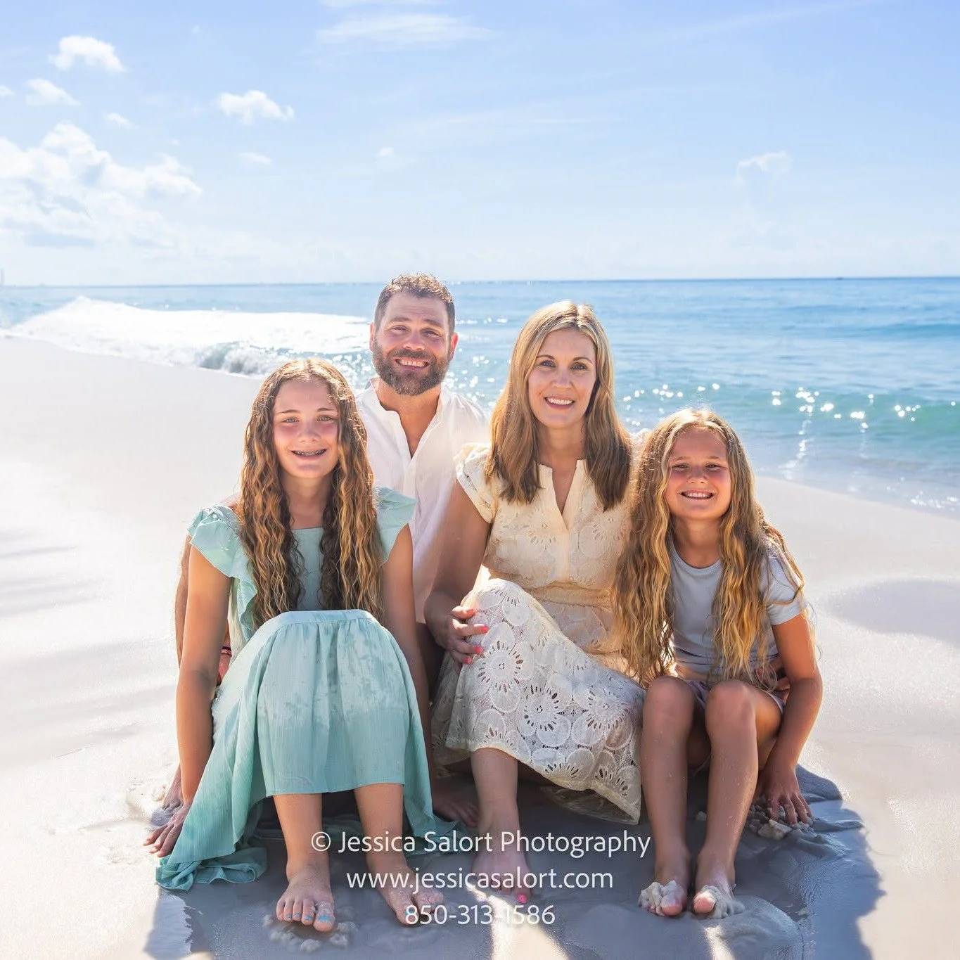 Sunny mornings are here to stay and those blue skies never disappoint! Book yours early or late morning. These were at 9:30am so if you have sensitive eyes choose an earlier appointment. 

https://www.jessicasalortphotos.com/sunrise-morning-mini-sess
