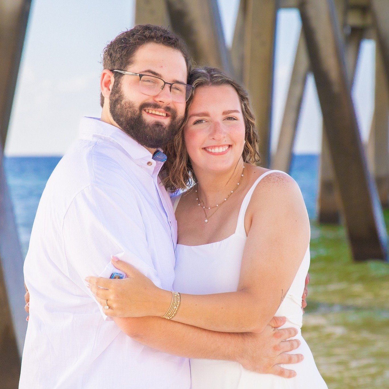Friends I have been MIA because I have been much needed updates on my computer. I think I got is somewhat fixed. Here are a few gorgeous photos I have delivered this week. 

 #photoshoot #photography #love #jessicasalortphotography #navarrebeachflori