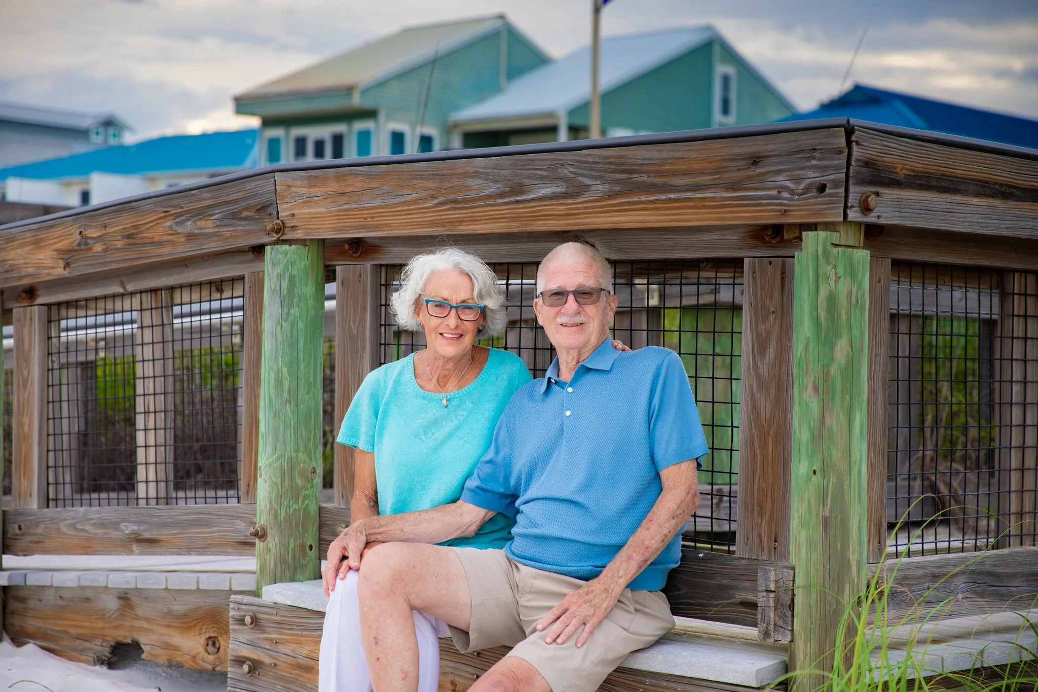 Serving Navarre, Navarre Beach, Gulf Breeze, Pensacola Beach, Fort Walton Beach, Destin &amp; surrounding Florida Gulf Coast areas.
Specializing in family photography, couples, engagements, proposals, maternity, seniors, weddings, elopements, childre