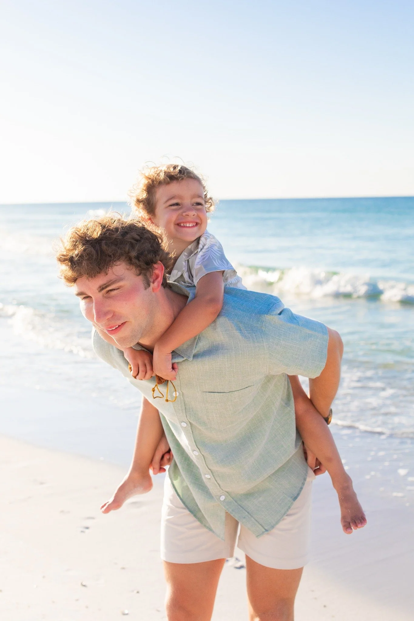 Hang on we are going for a ride! Anything to get those little smiles. #navarrepier #navarrebeachfl #extendedfamilyvacation #familyfirst #family