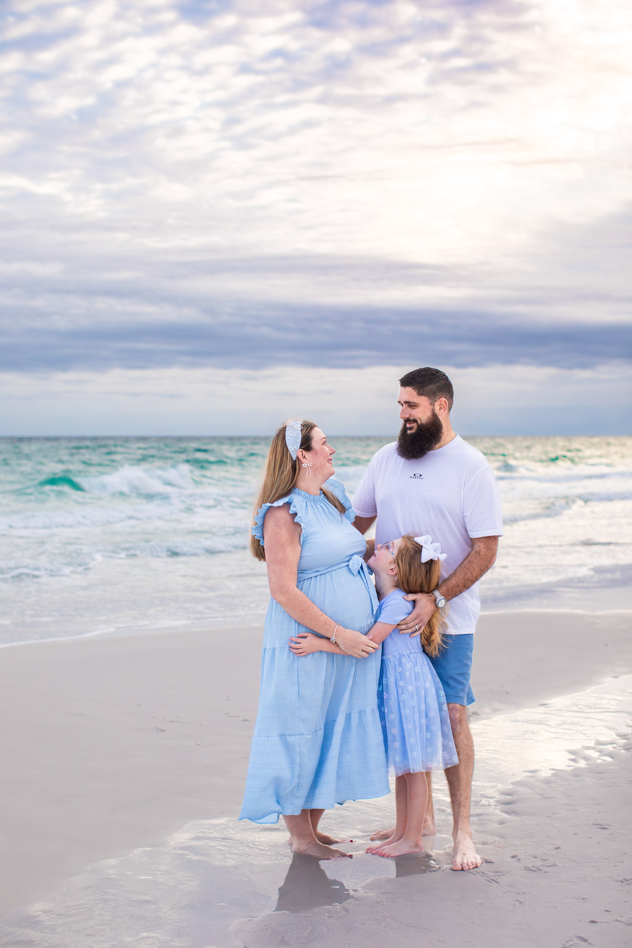 Blue is the perfect color for your next photos- Navarre Beach Photography - Jessica Salort Photographer