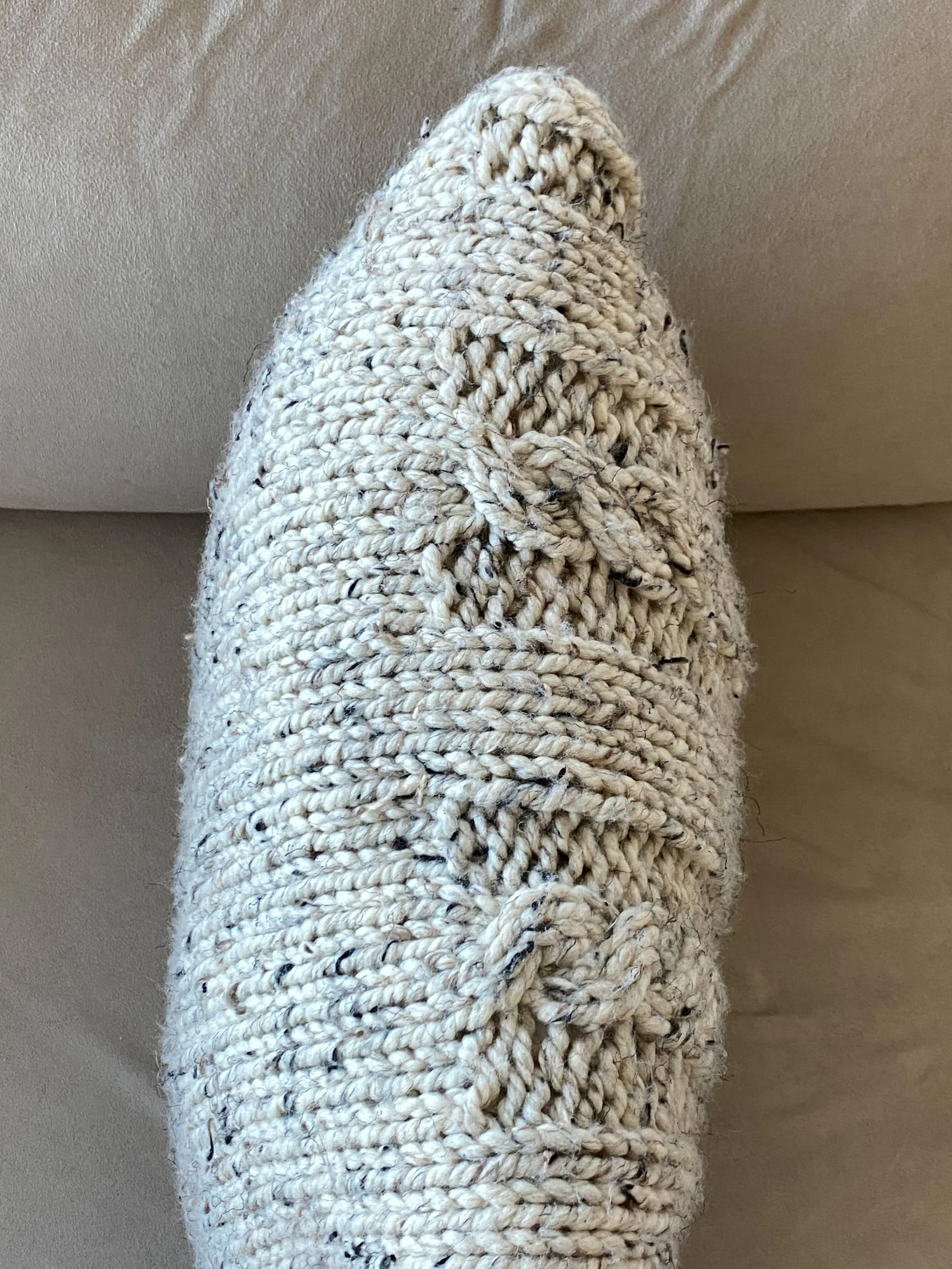 Chic-Cableknit-Pillow-8.JPG
