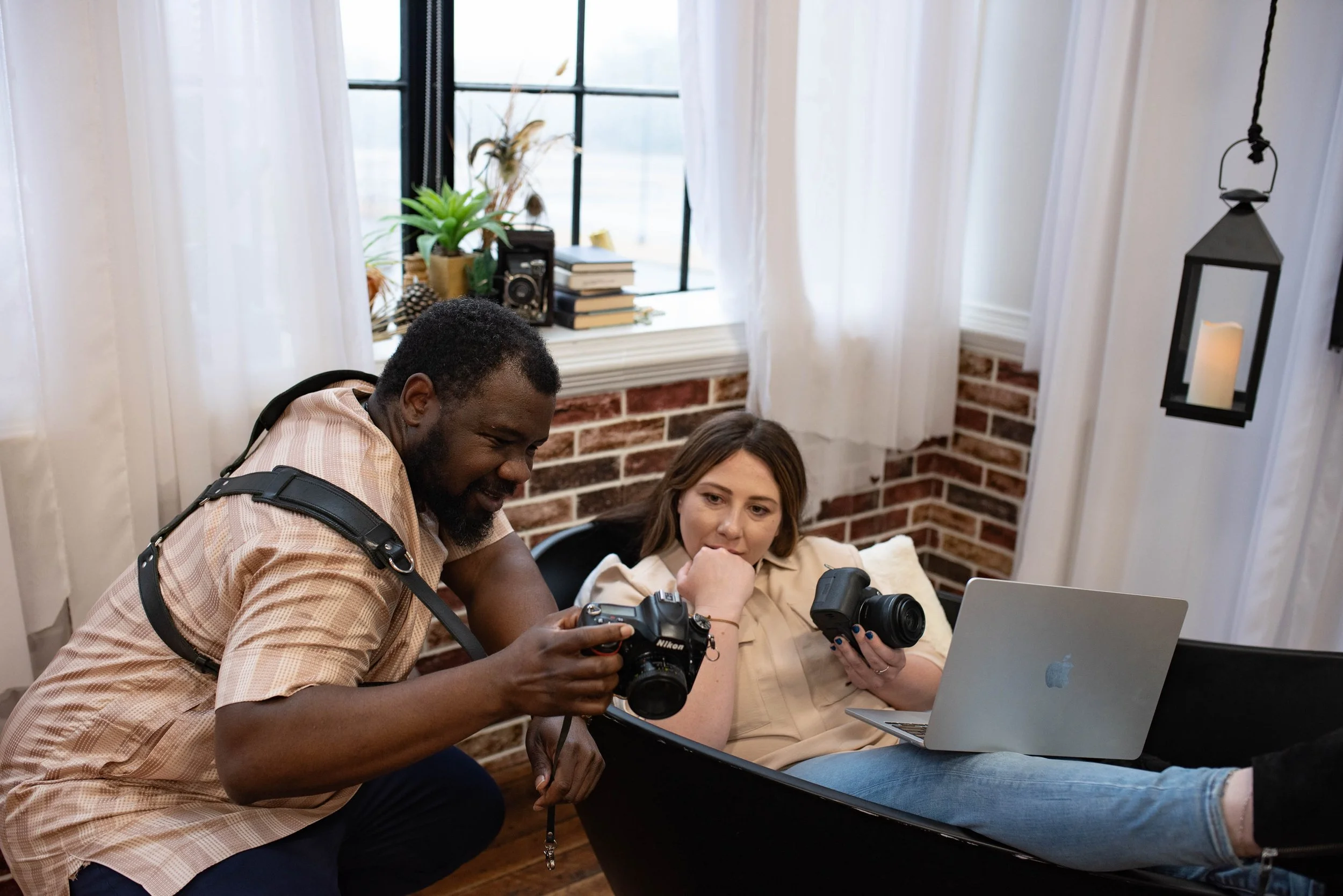 Photograph of Tola Ajibade  and Amanda Marie by Jenny V Photography