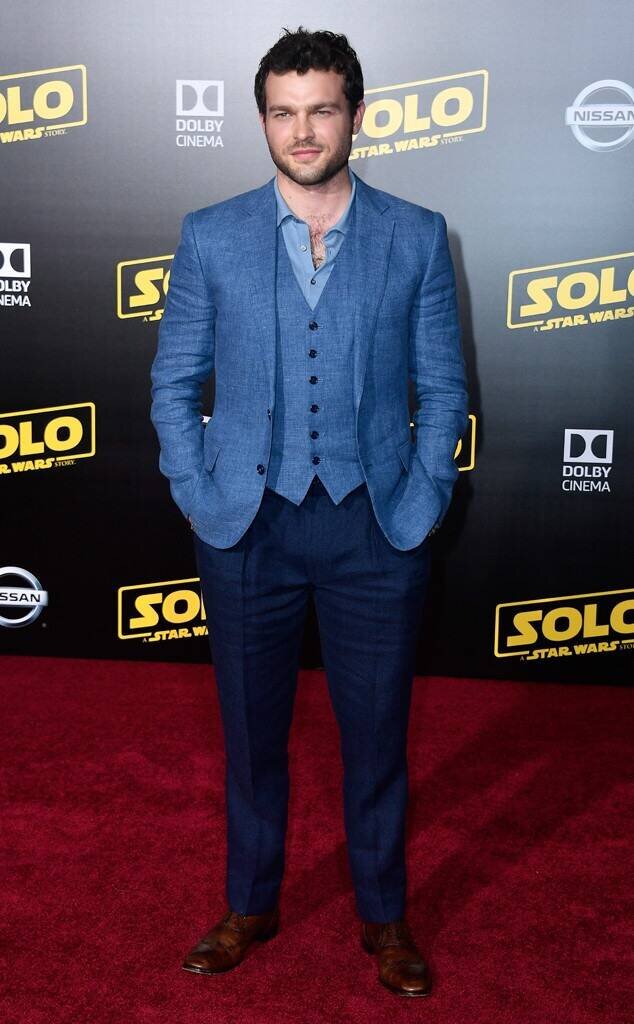 rs_634x1024-180510184036-634.alden-ehrenreich-solo-star-wars-premiere.ct.051018.jpg