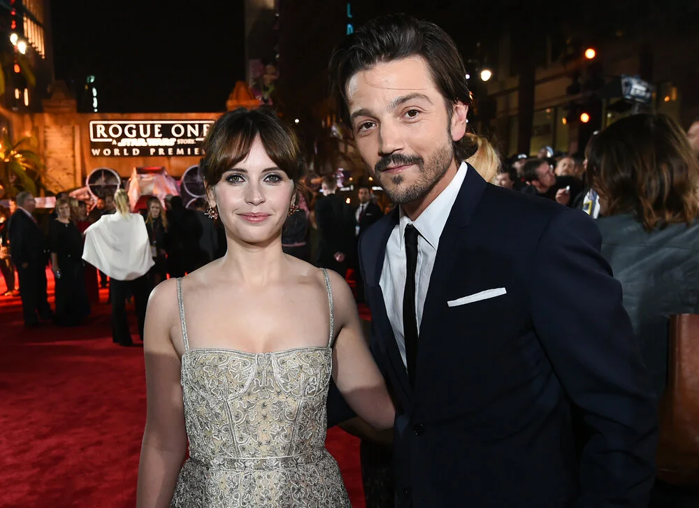 felicity-jones-diego-luna.jpg