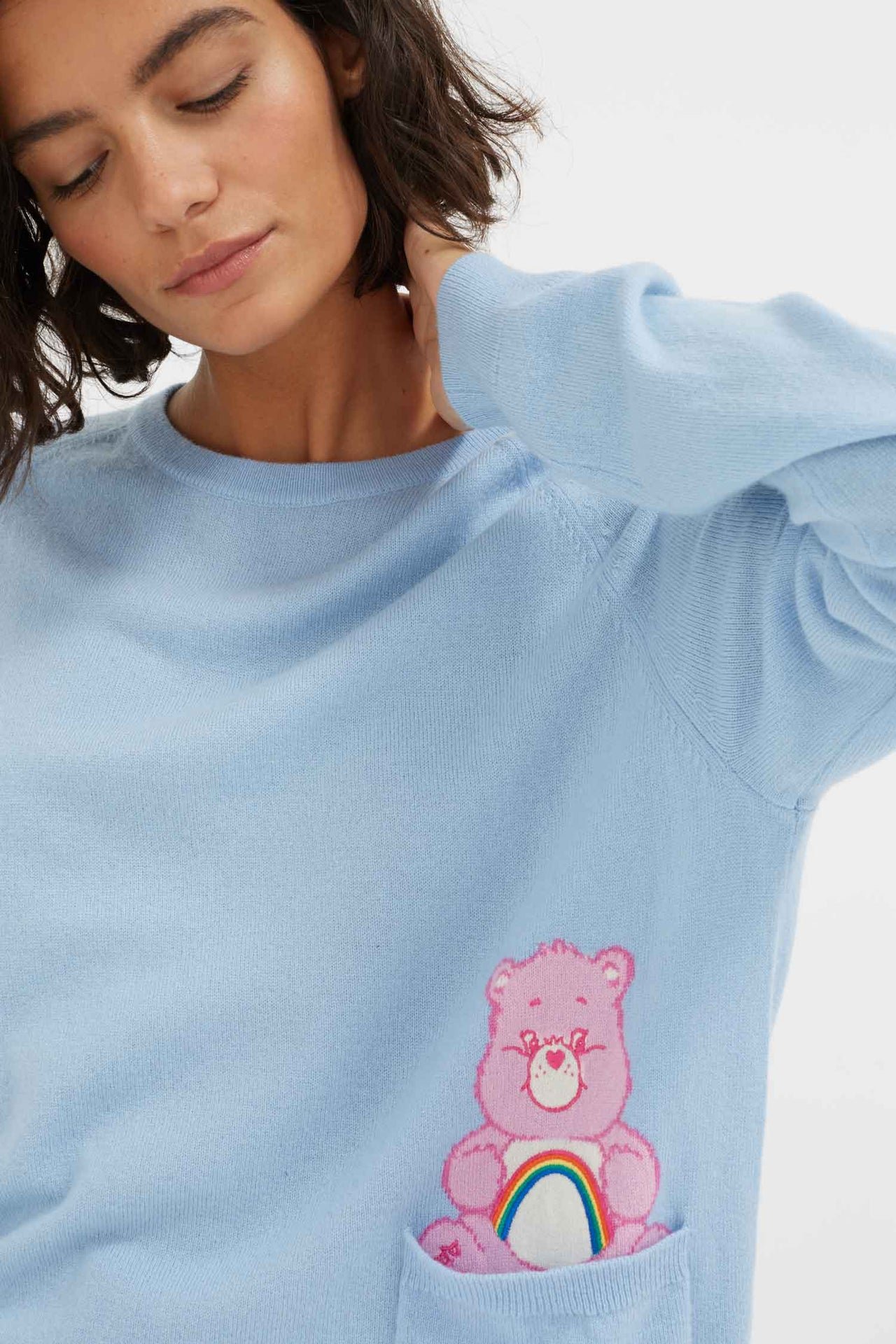 KX97_BLUE_RAINBOW_BEAR_SLOUCHY_SWEATER_D_640x960_crop_center@2x.jpg