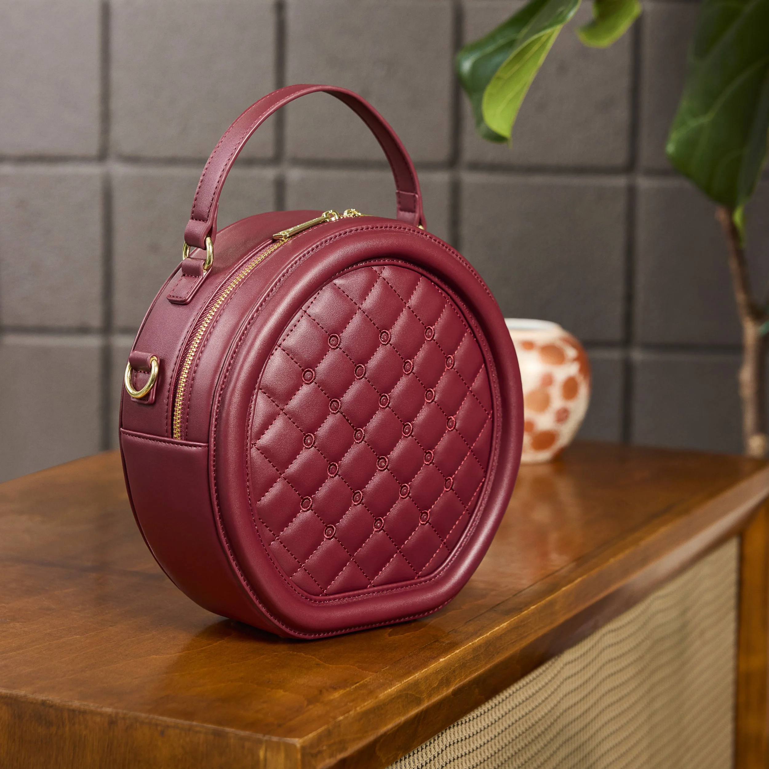 Loungefly The Laura Red Crossbody Pin Trader Bag