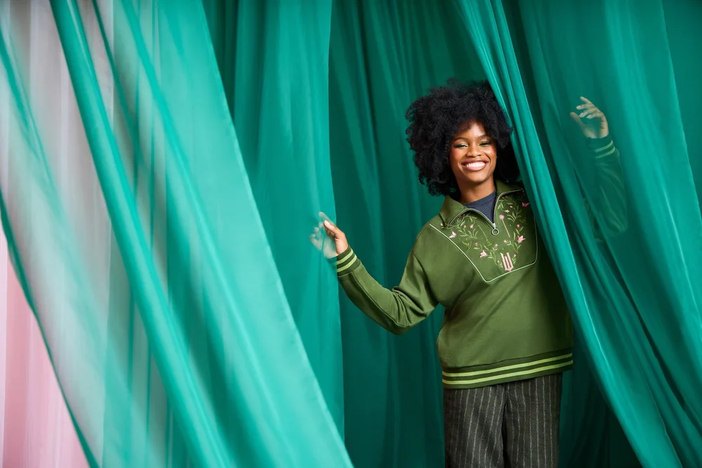 GREEN CREWNECK3.jpeg