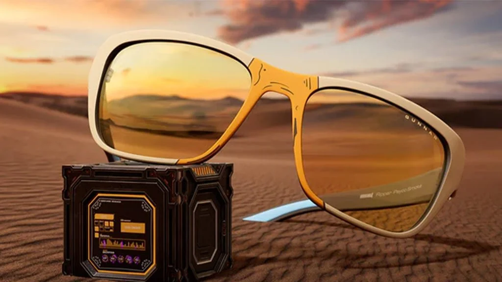 GUNNAROP_GLASSES2.jpg