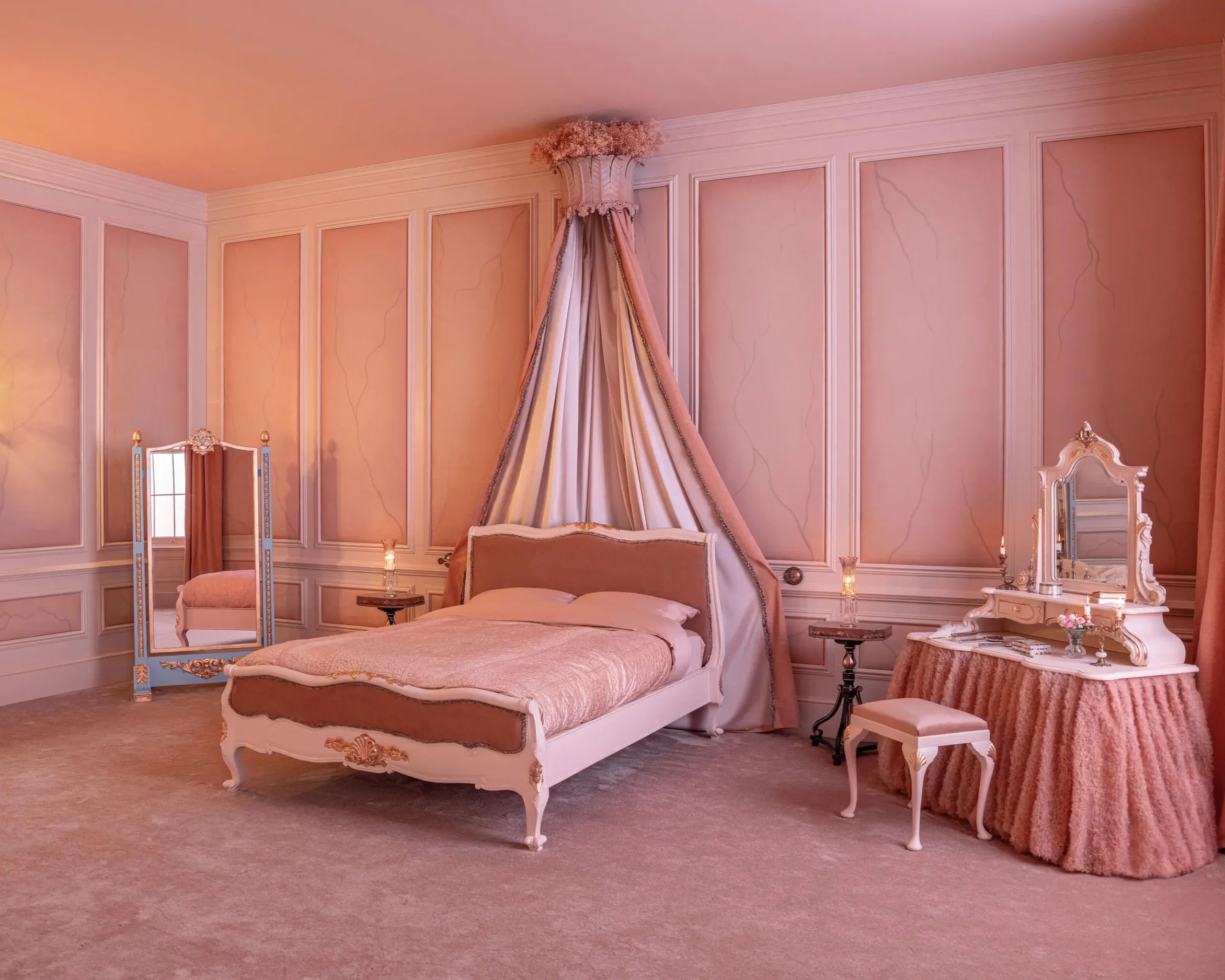 Obsessed With Gothic Romance? This Wuthering Heights Airbnb Is Your Ultimate Getaway