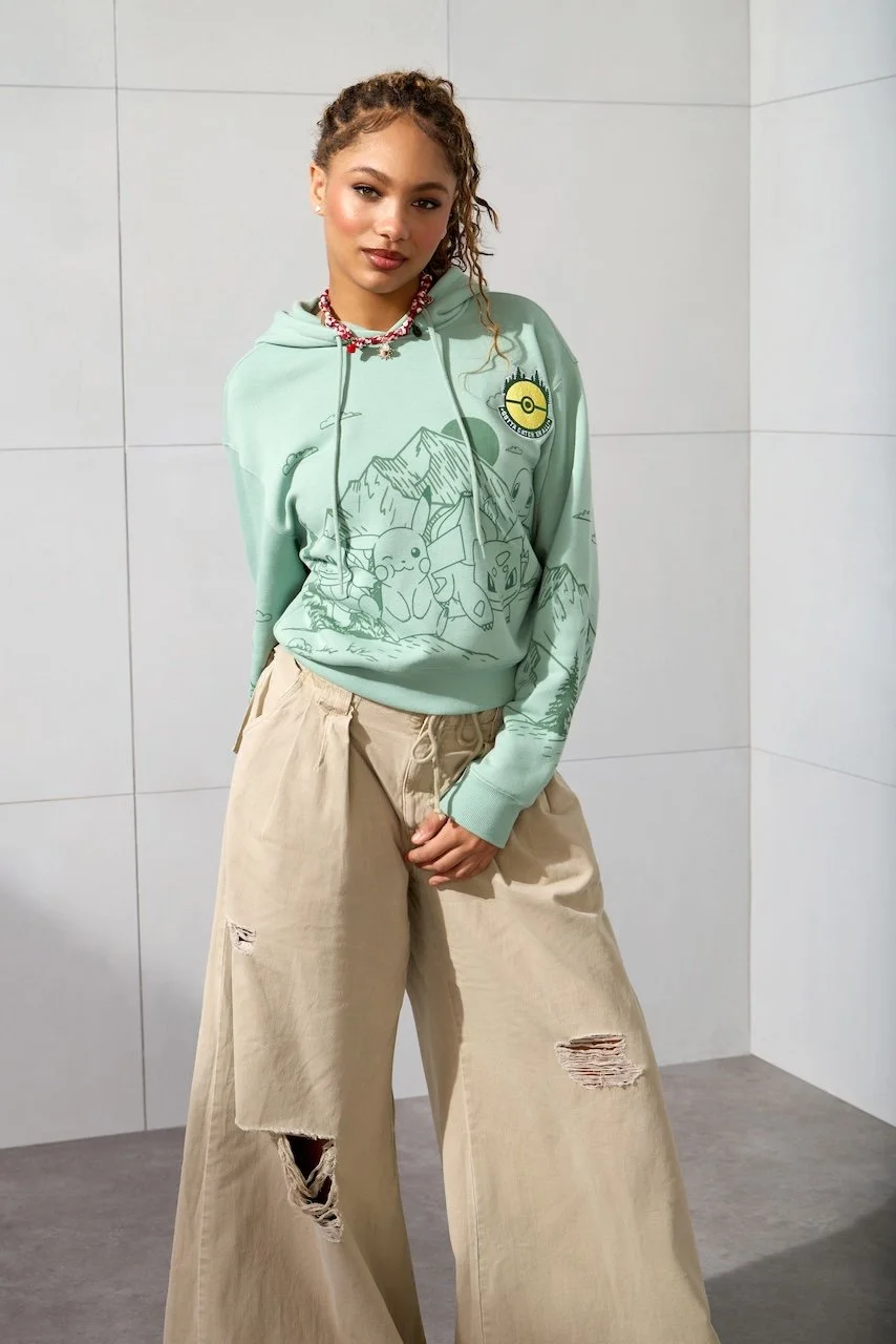 35497514_POKEMON WILDERNESS HOODIE_5826.jpeg