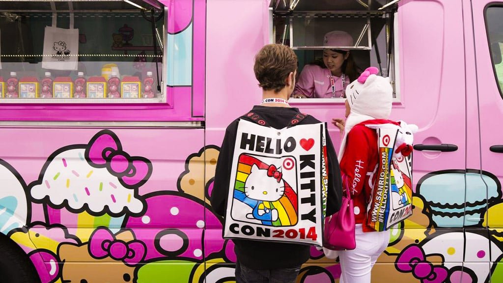 Sanrio_HelloKittyCafeTruckBag.jpg