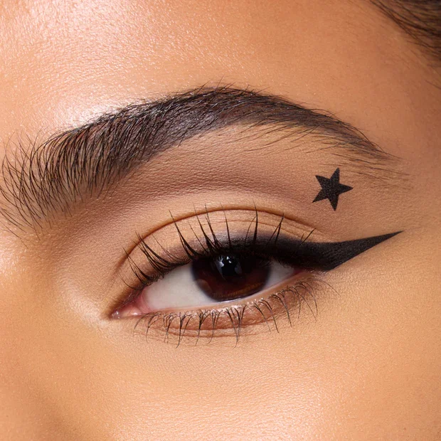 HannahMontanaxColourpop_Eyeliner_StampDuo_Macro_Eye_Medium_12d0b4e0-3a10-48ea-8e6c-1168484f5f30.jpg.webp