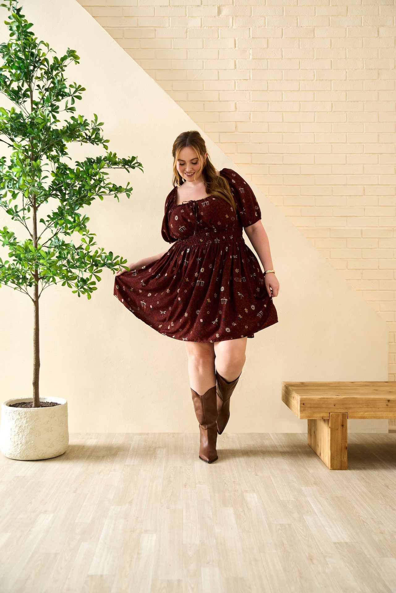 36461339_AOP_DRESS_PLUS_29719.jpeg