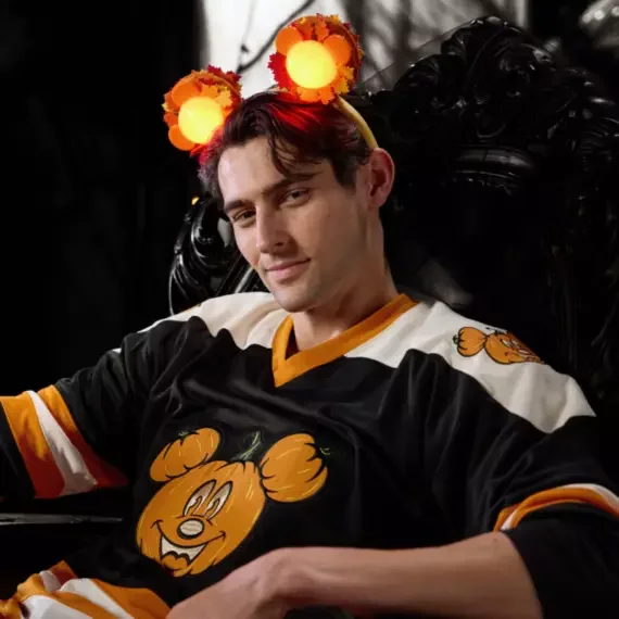 17083_ss_mickey-family-halloween-earheadbands_na_20260716.webp