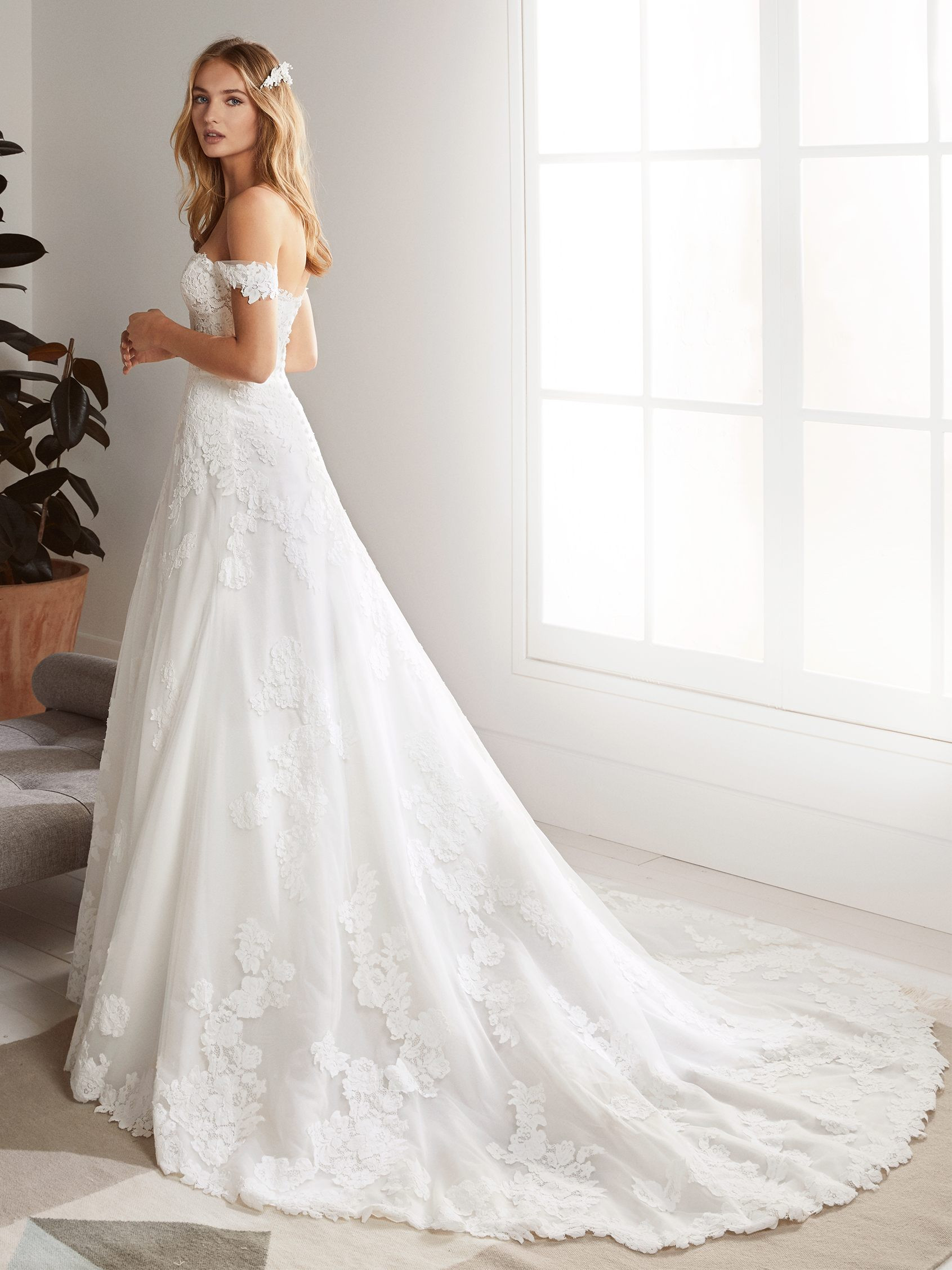 Pronovias - St. Patrick 