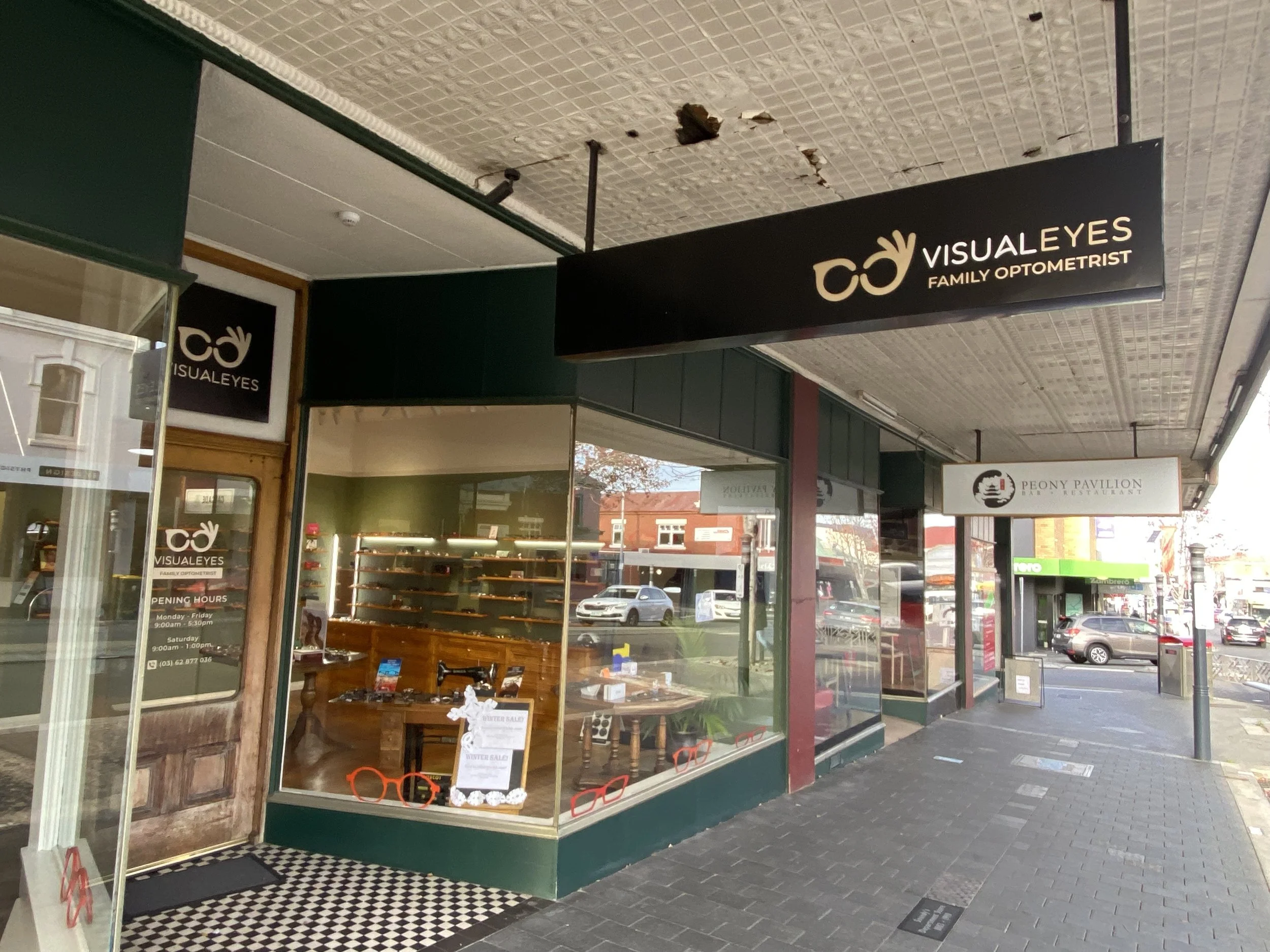 Behavioural Optometrist Eye Vision Therapy VisualEyes Hobart