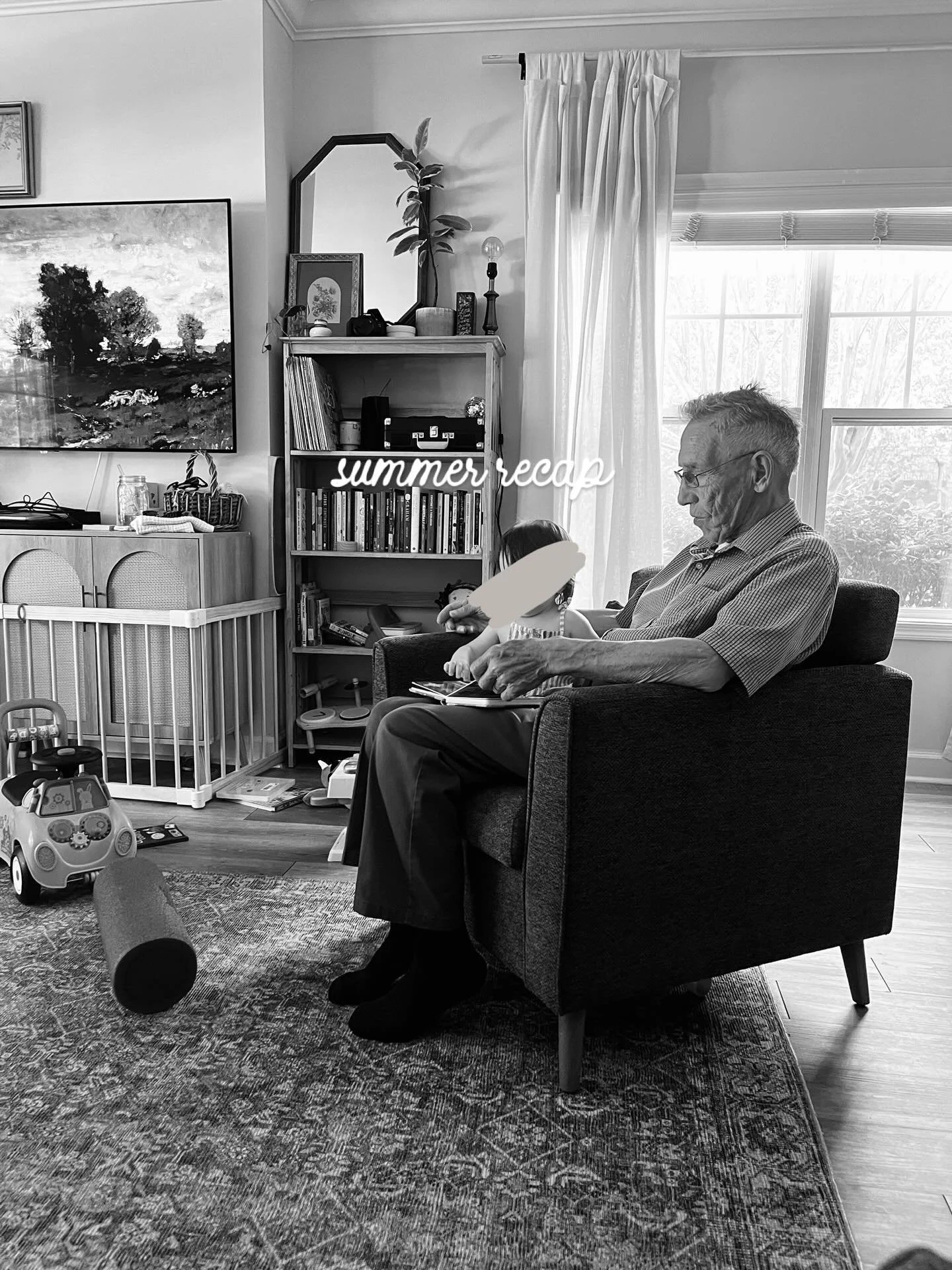 I&rsquo;m catching up OKAY?!😅 Back when I did my spring recap, I decided to keep folders on my phone so I could do monthly recaps instead of seasonal. But here we are with two days left of the year so it&rsquo;s gonna have to be seasonal. Maybe I&rs