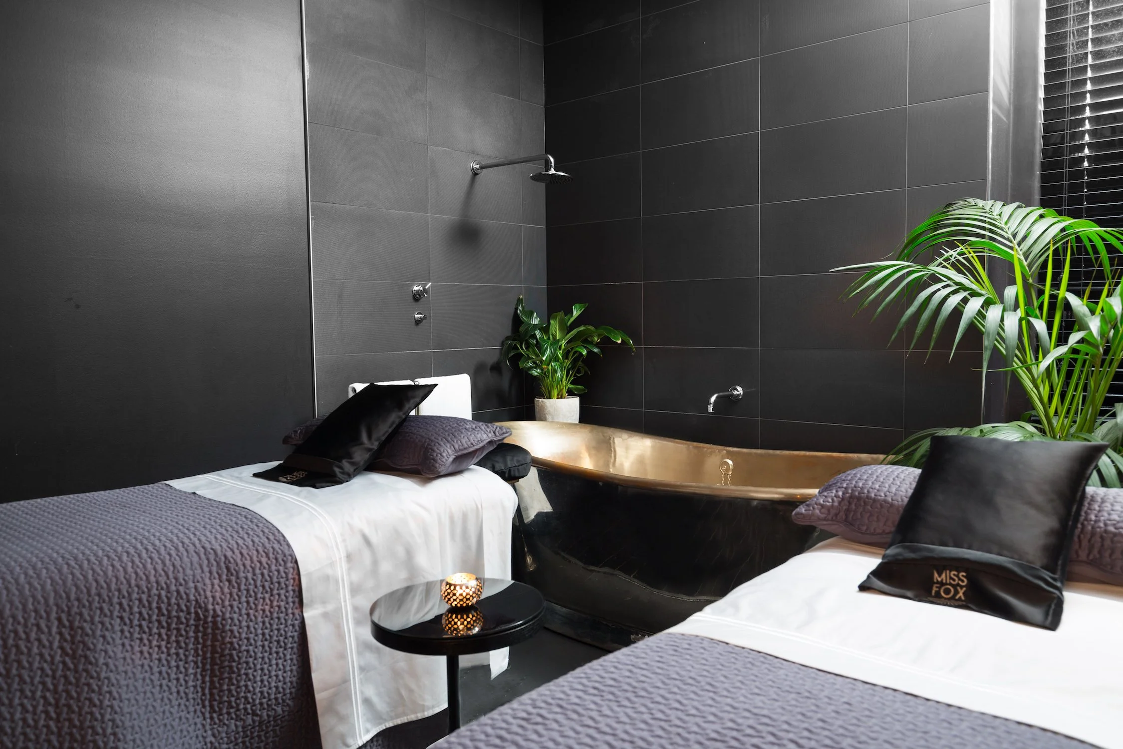 Diamond Spa