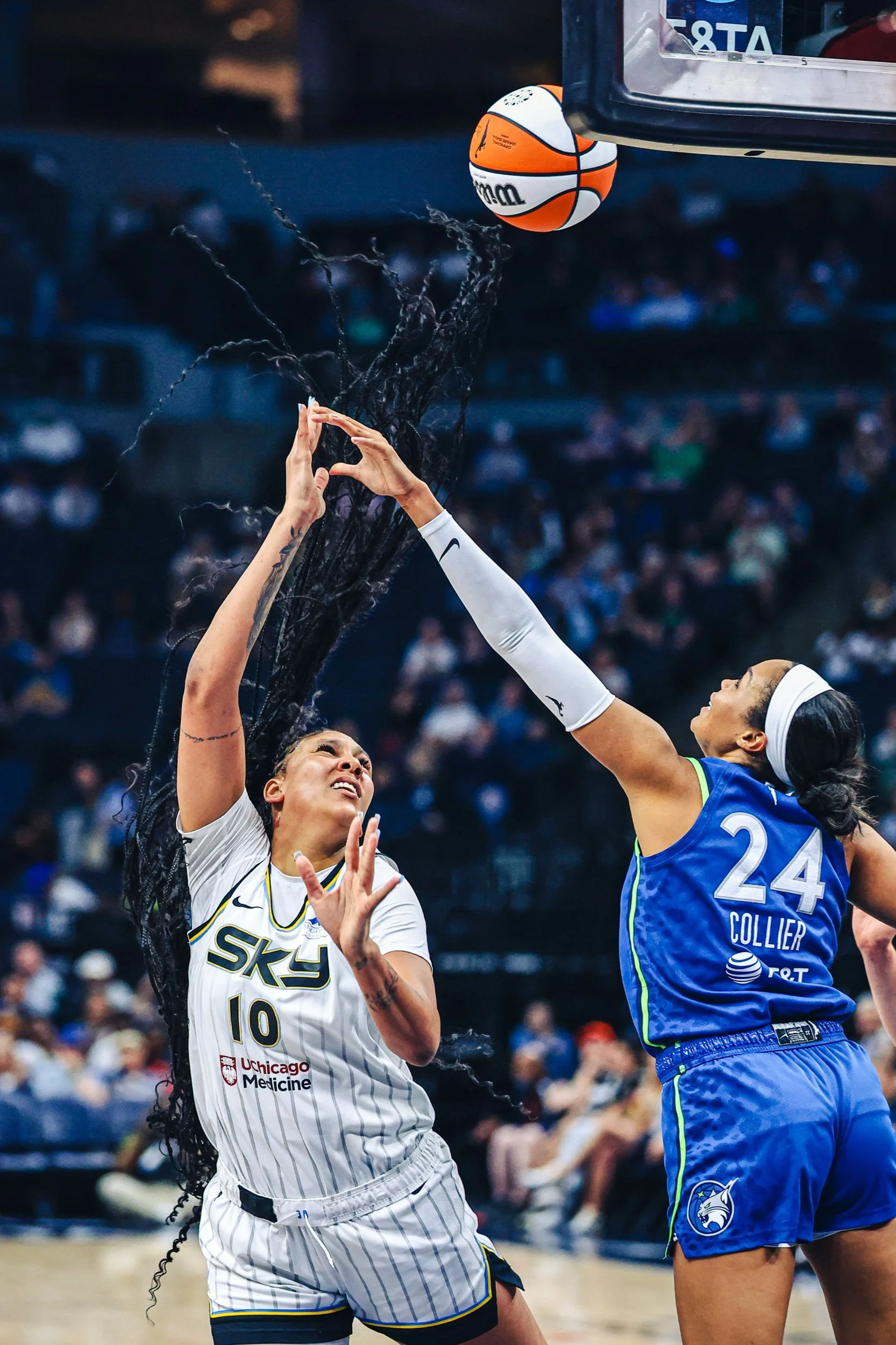 garcia_WNBA_Sky_Lynx_20250510_175.jpeg