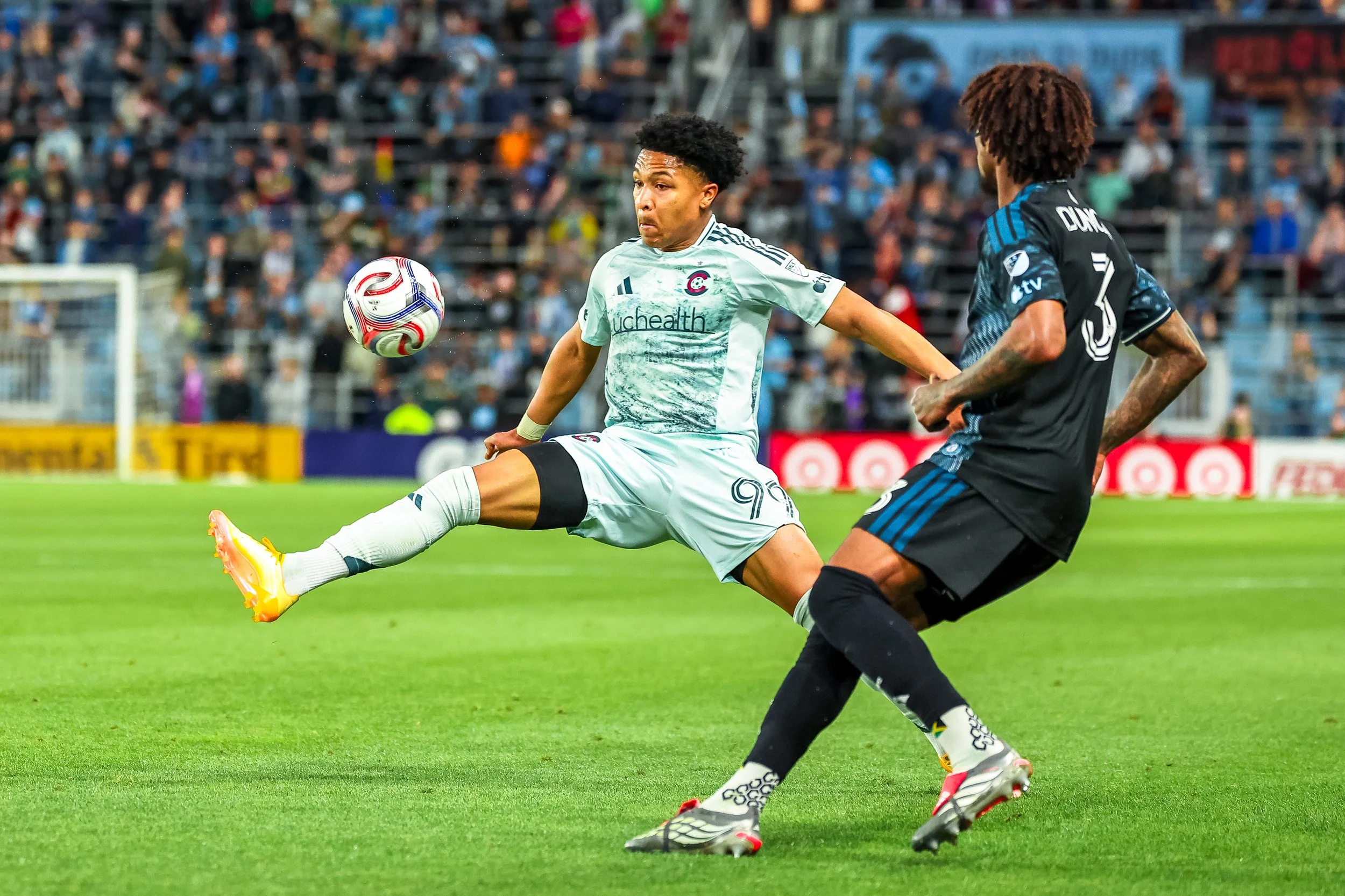 garcia_MLS_COL_MIN_20260513_035.jpeg
