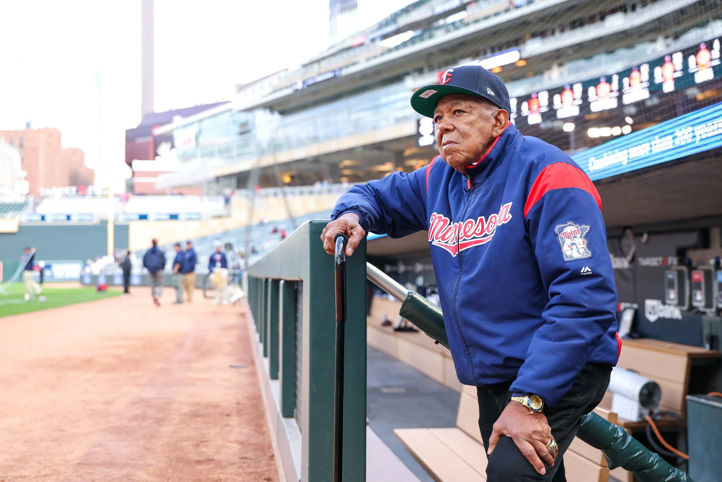 garcia_MLB_TOR_MIN_20260430_038.jpeg
