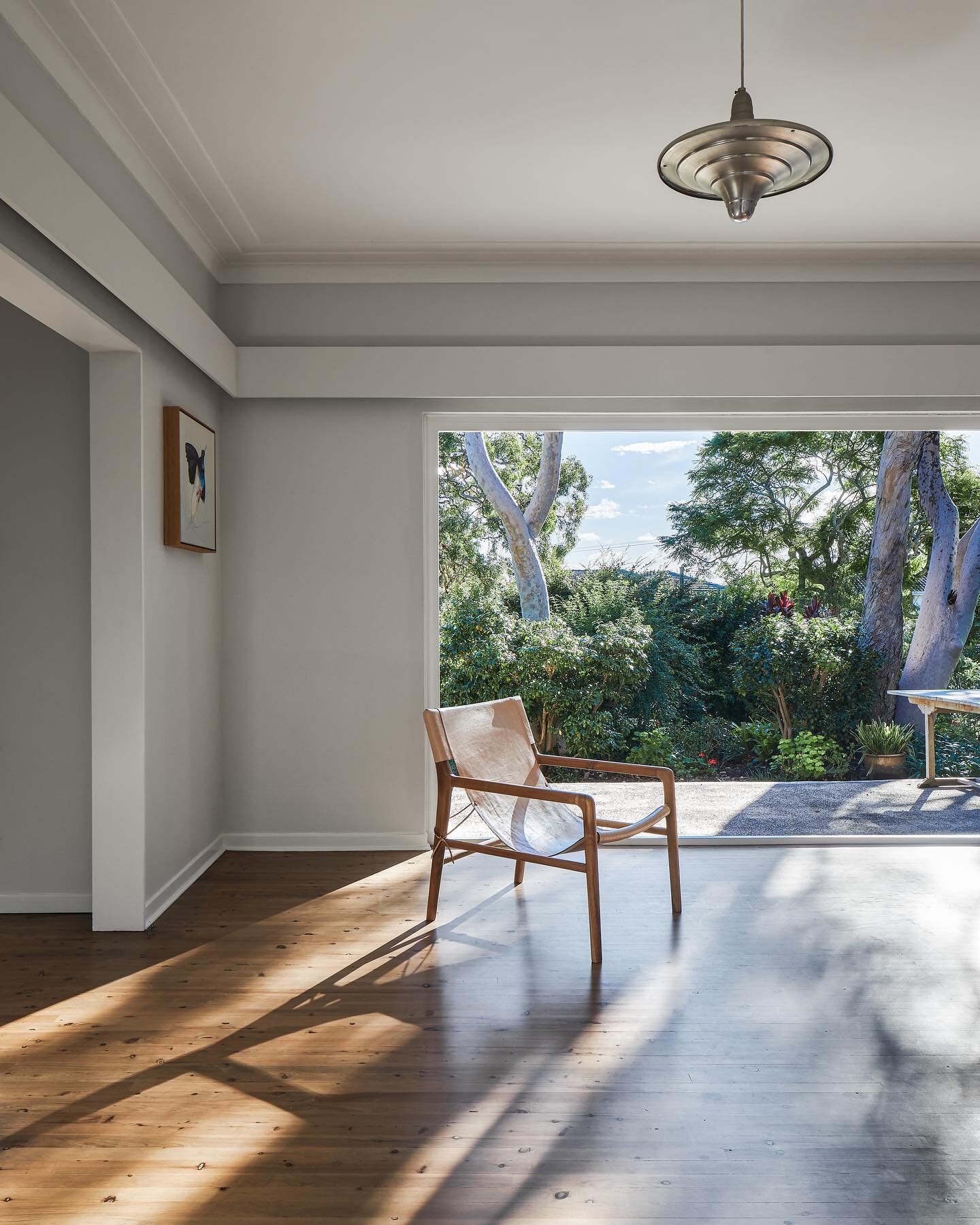 Afternoon light at South Cronulla.  A restrained intervention into a 1940s brick home for the original architect-builder&rsquo;s daughter...
Built: redwood projects + Imber
Photo: @andymacpherson.studio 
Eng: @sdastructures 
#renovate #architect #aft