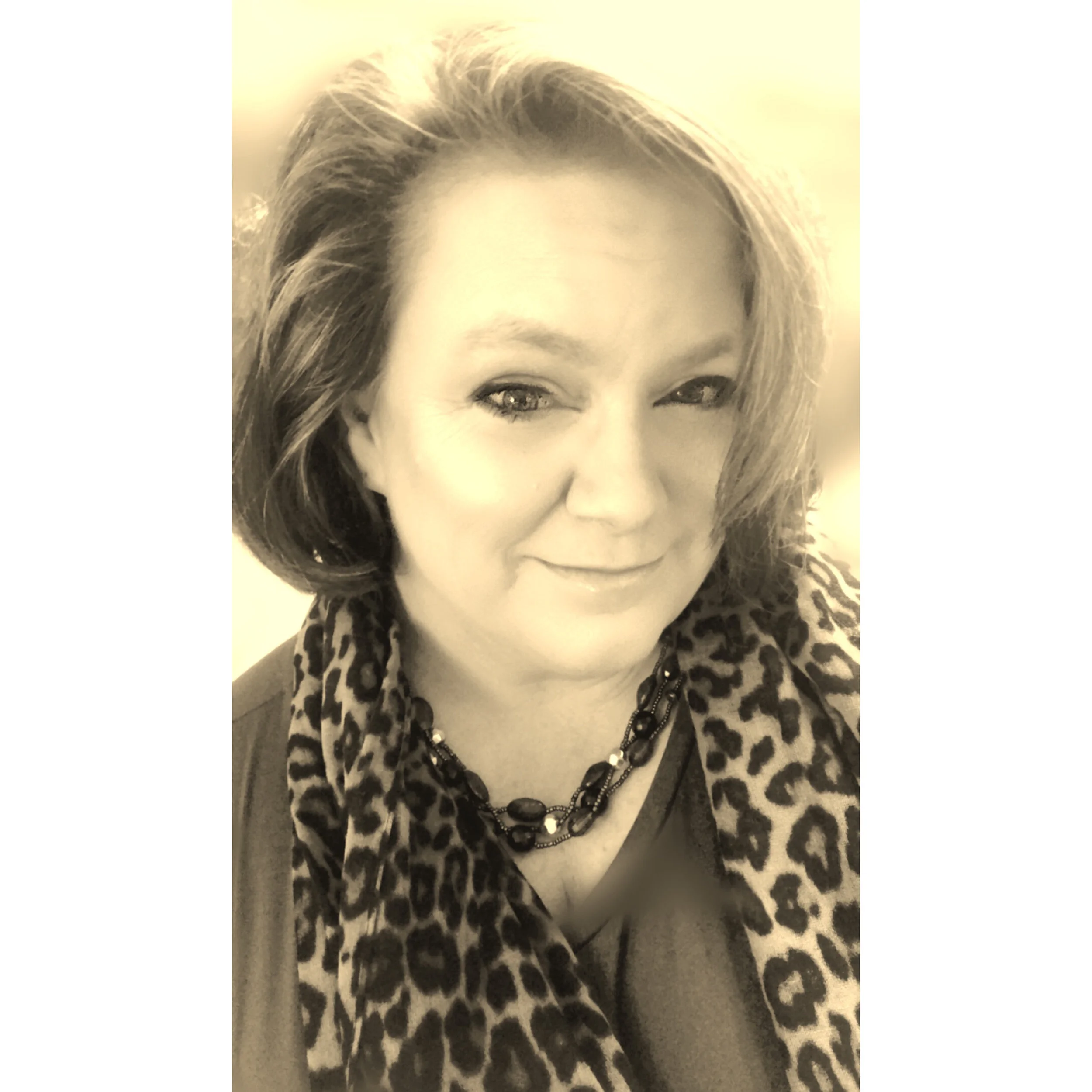 wendy_clough_headshot3.jpg