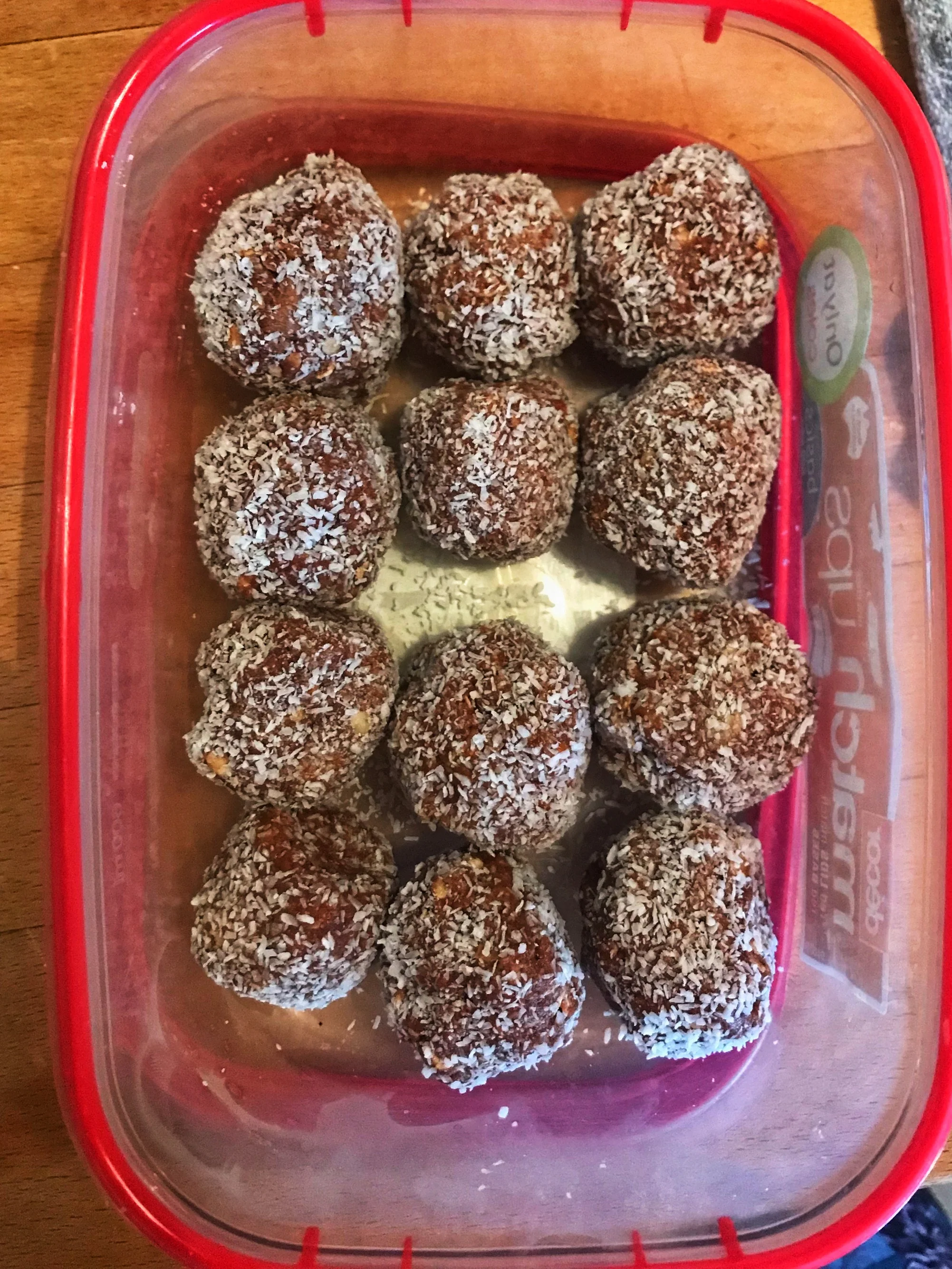 Simple Protein Balls