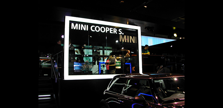 MINI @ INTERNATIONAL AUTOMOBILE SHOW PARIS