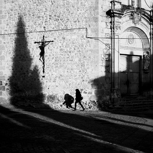 The shadows of Cuenca