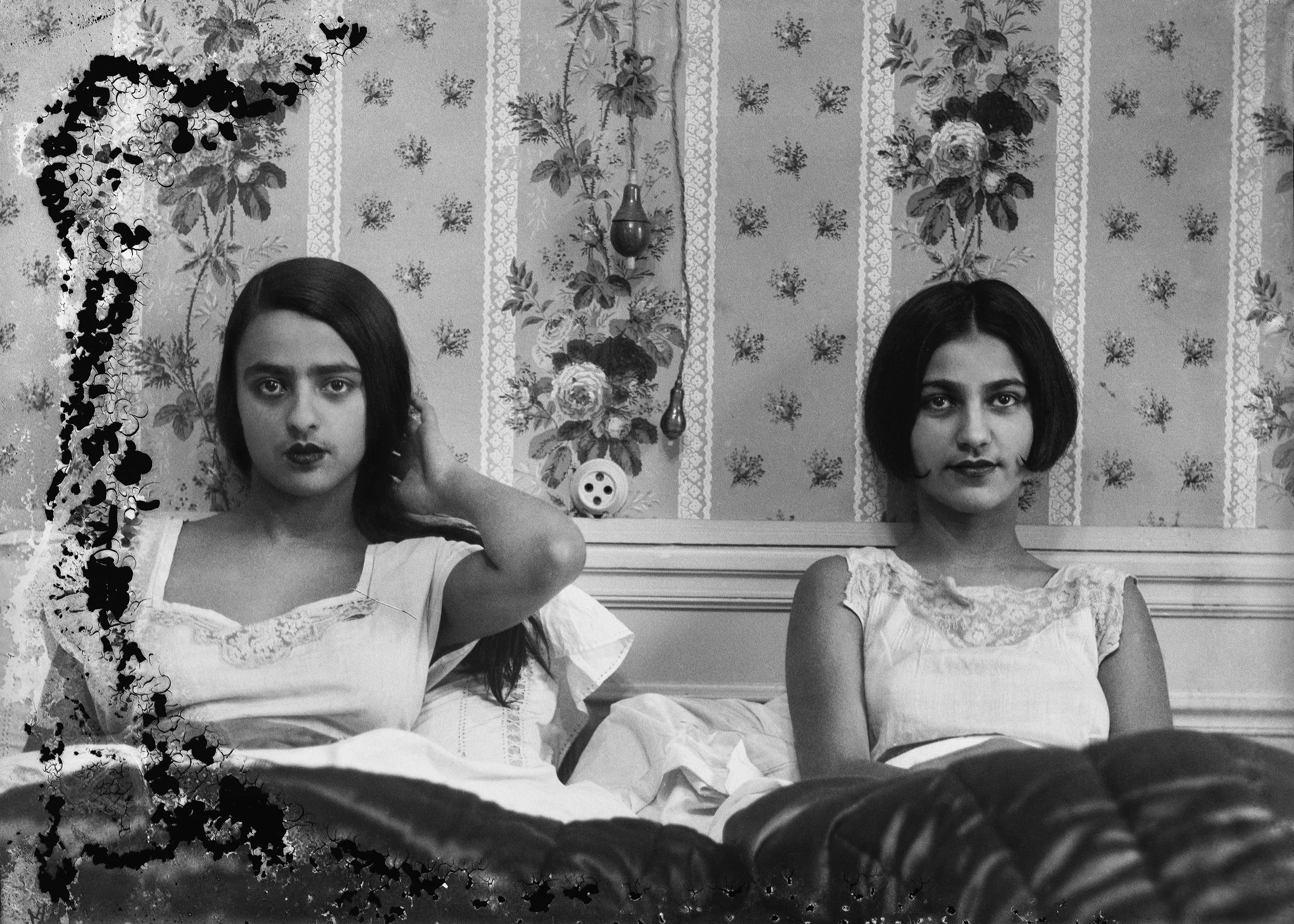 Umrao Singh Sher-Gil, Sisters in bed , c. 1932, Courtesy of PHOTOINK