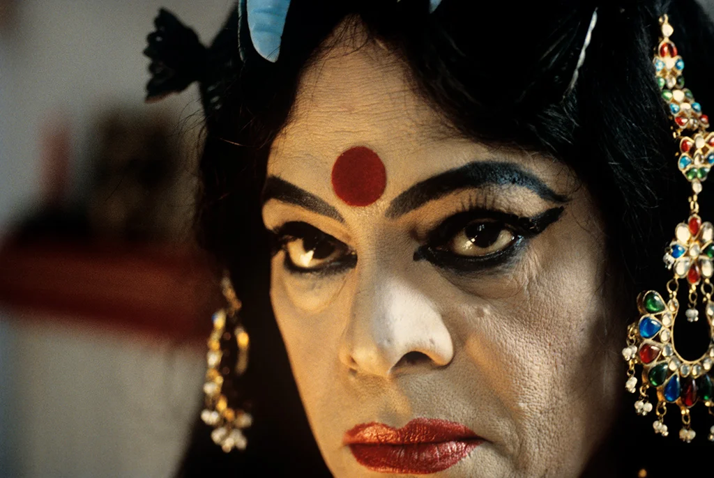 Naveen Kishore, Performing the Goddess – The Chapal Bhaduri Story , 1999