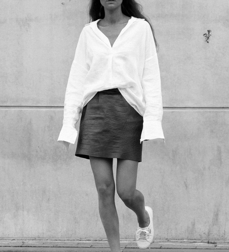 Oversized Shirt & a Leather Skirt. — MODEDAMOUR