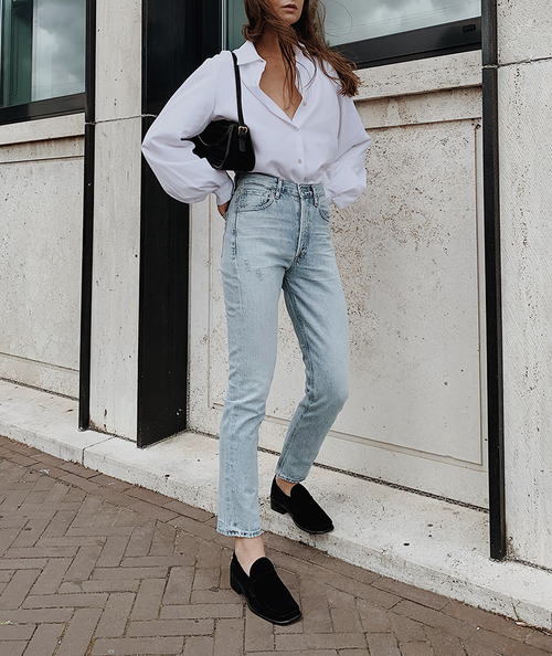 Blazer, White Shirt and Jeans — MODEDAMOUR