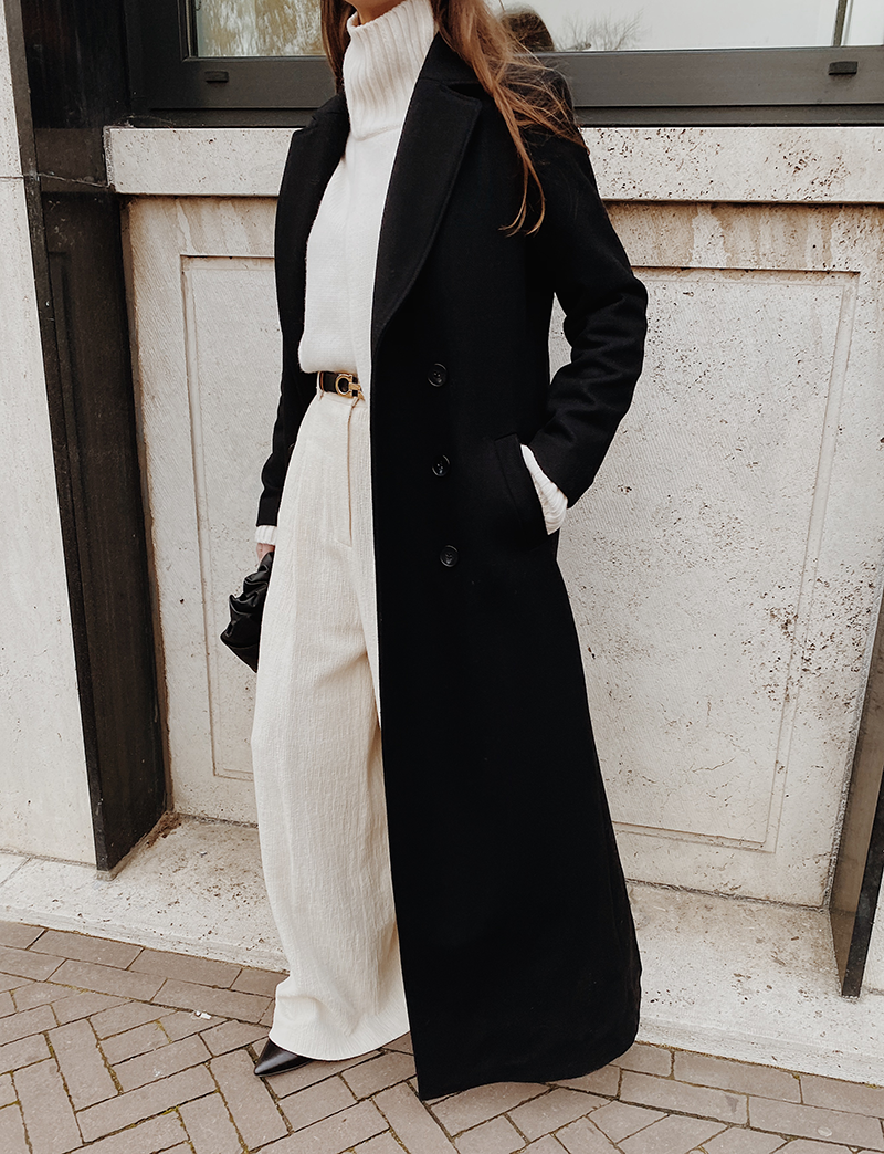 Stylein - Moia - Ferragamo - Gia Studios 5.png