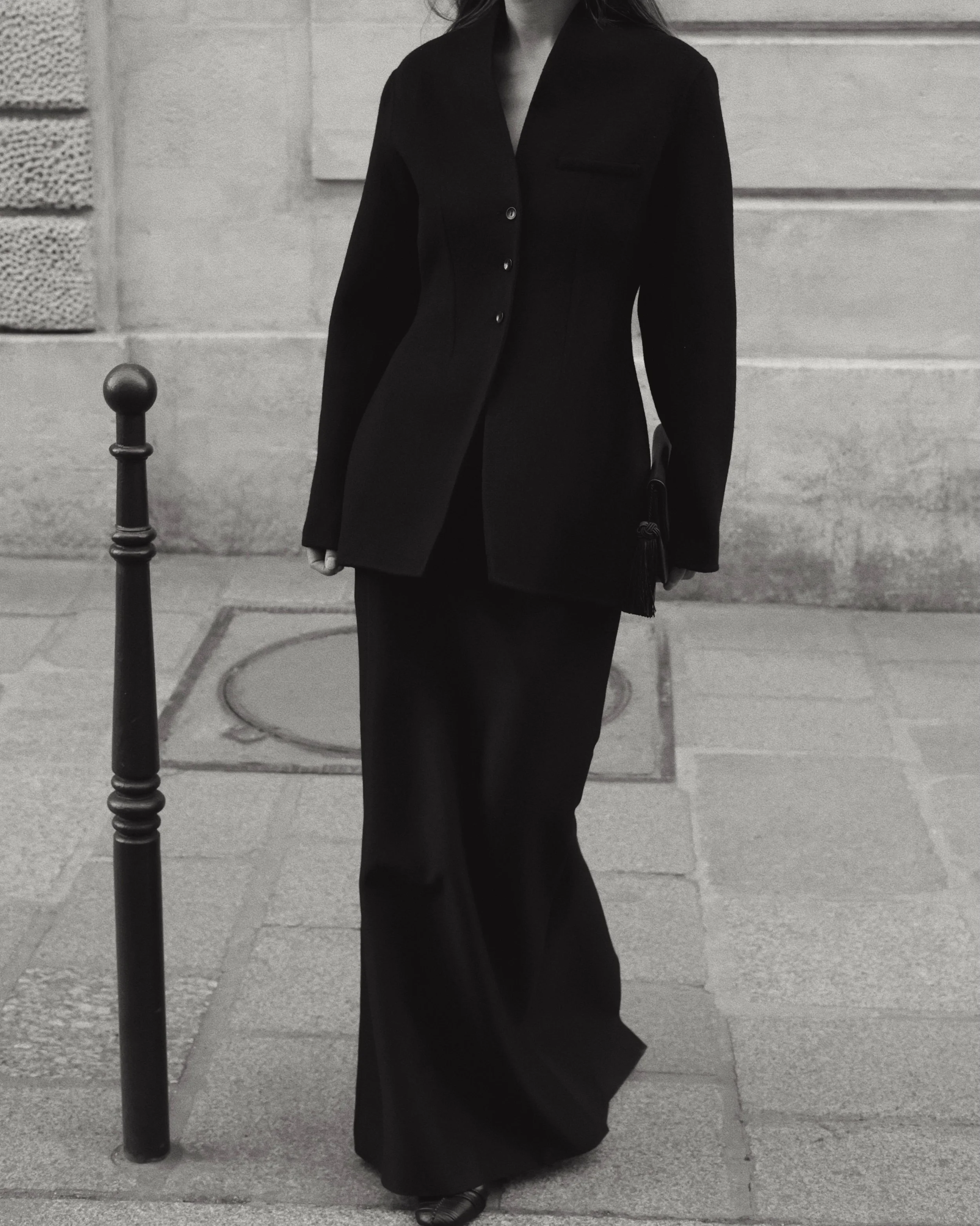 Quietly tailored