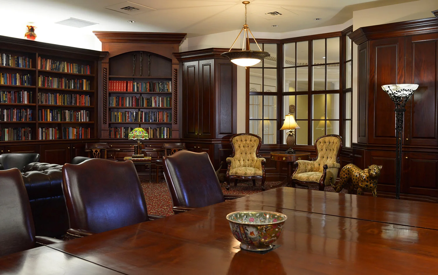 queens-landing-library.jpg