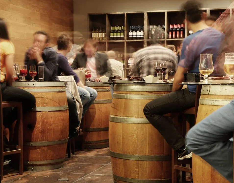 restaurant-alcohol-bar-drinks.jpg
