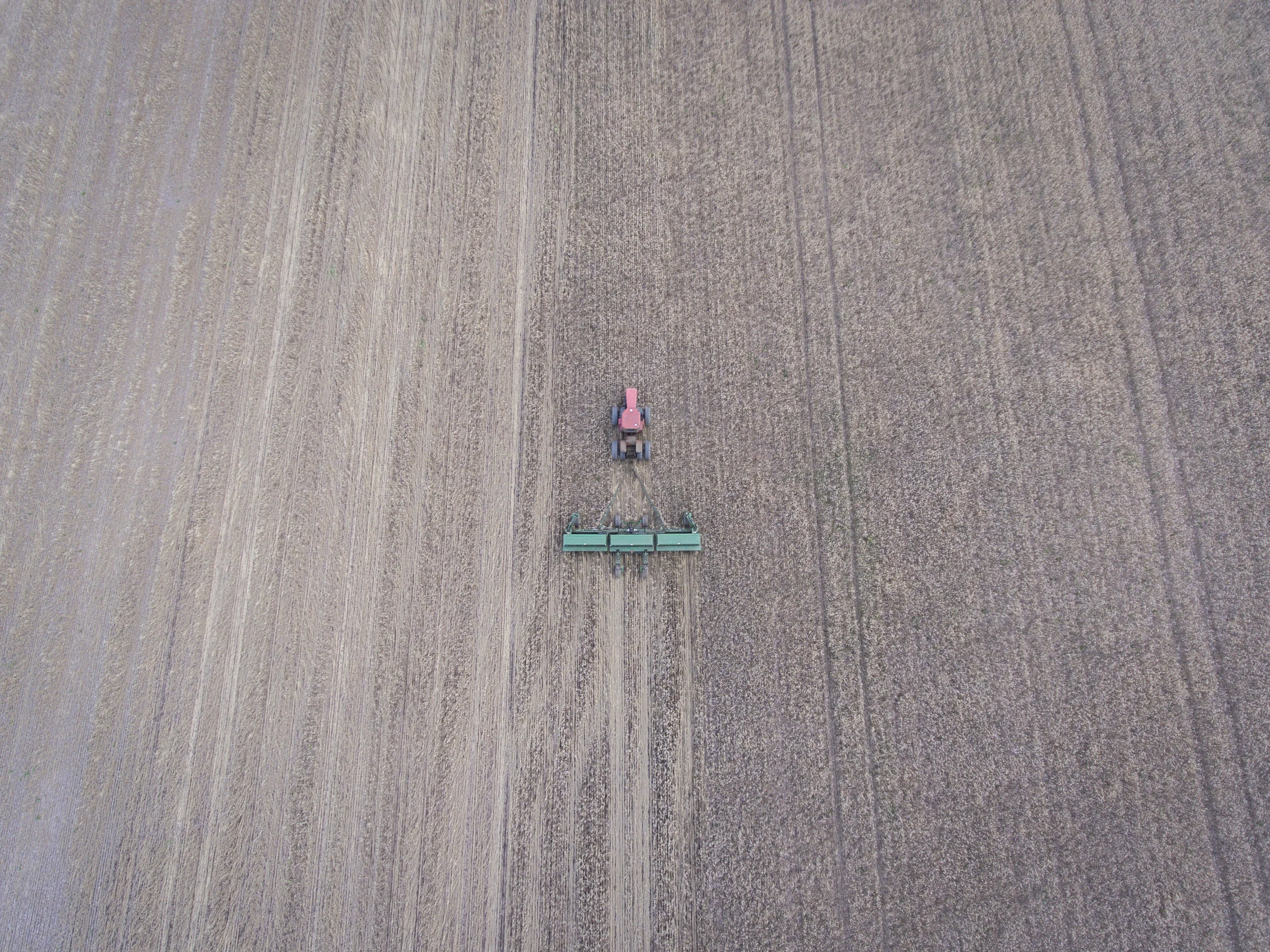 Planting cover crop mix into rye cover crop residue on prevented planting ground spring 2017