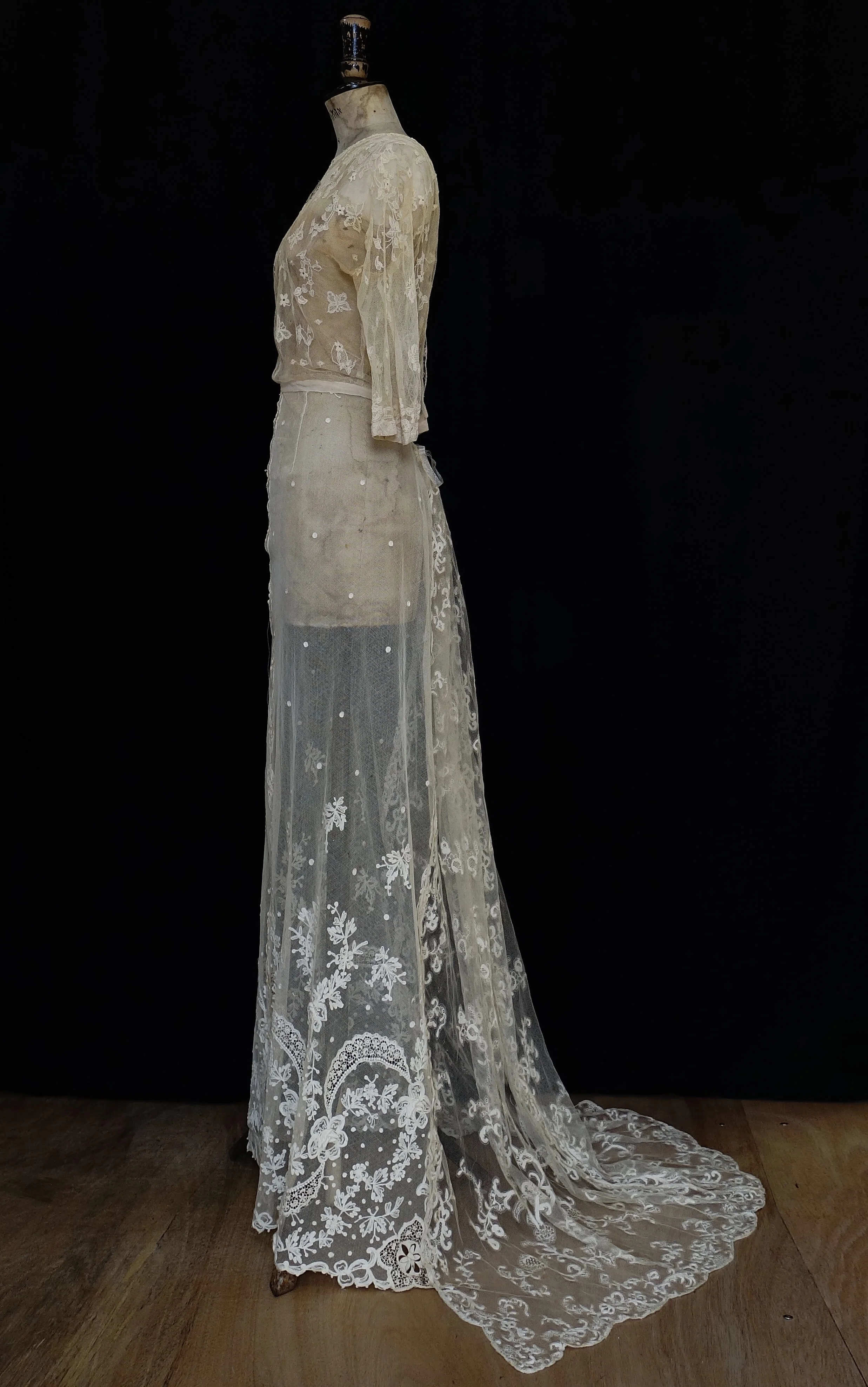 edwardian lace wedding dress
