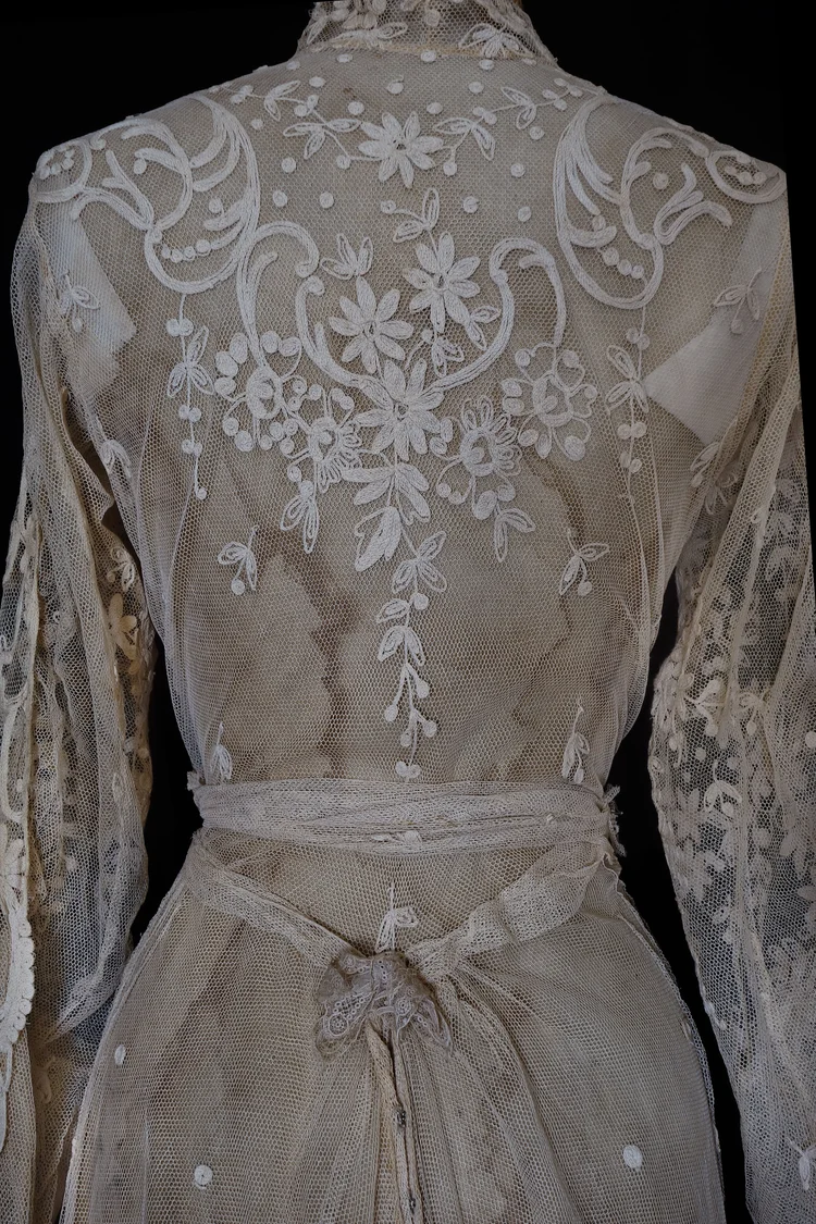 chinese dress ladies Antique Edwardian wedding dress