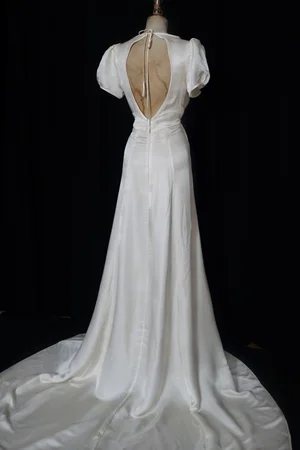 silk bias cut wedding dress Peony Rice Style: GRETA Bias Cut Hammered Silk Satin Deep V Panelled Gown Natural White / US 10