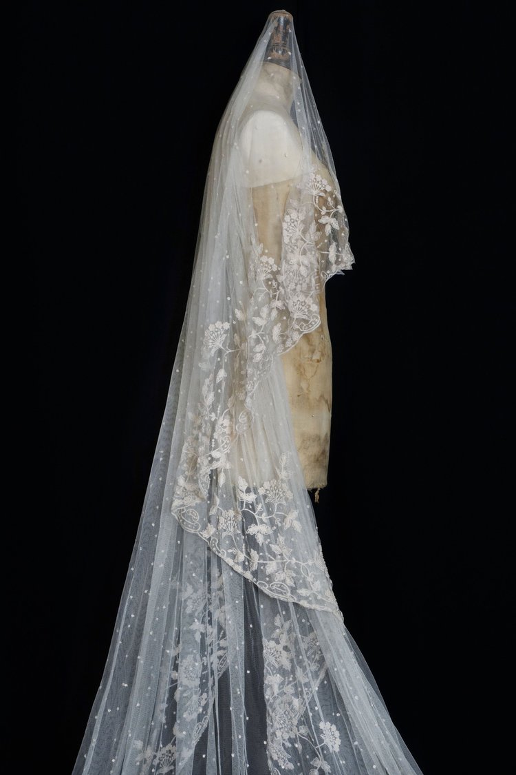 Jardiniere Veil — jane bourvis