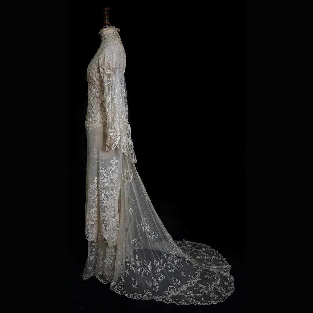 chinese dress ladies Vintage Lace Tea Length Wedding Dress with Sleeves – loveangeldress main image 1