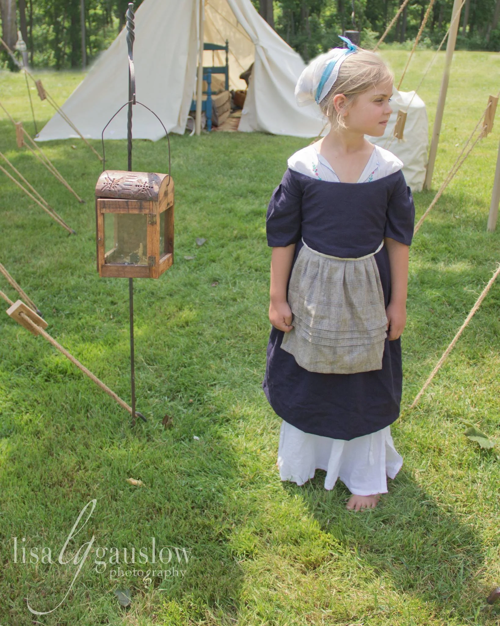 Girl's cooking apron