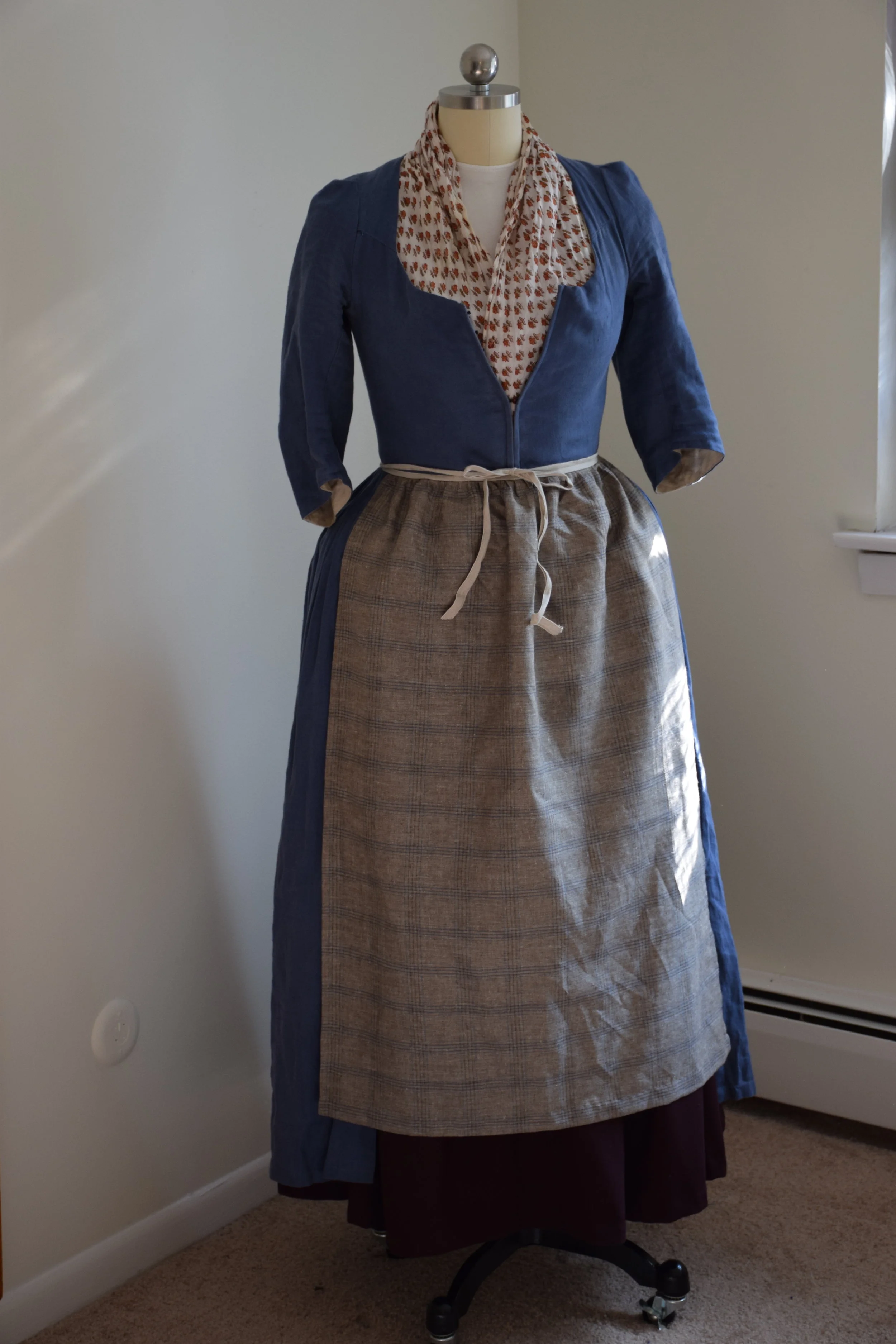 Women's wool cooking apron