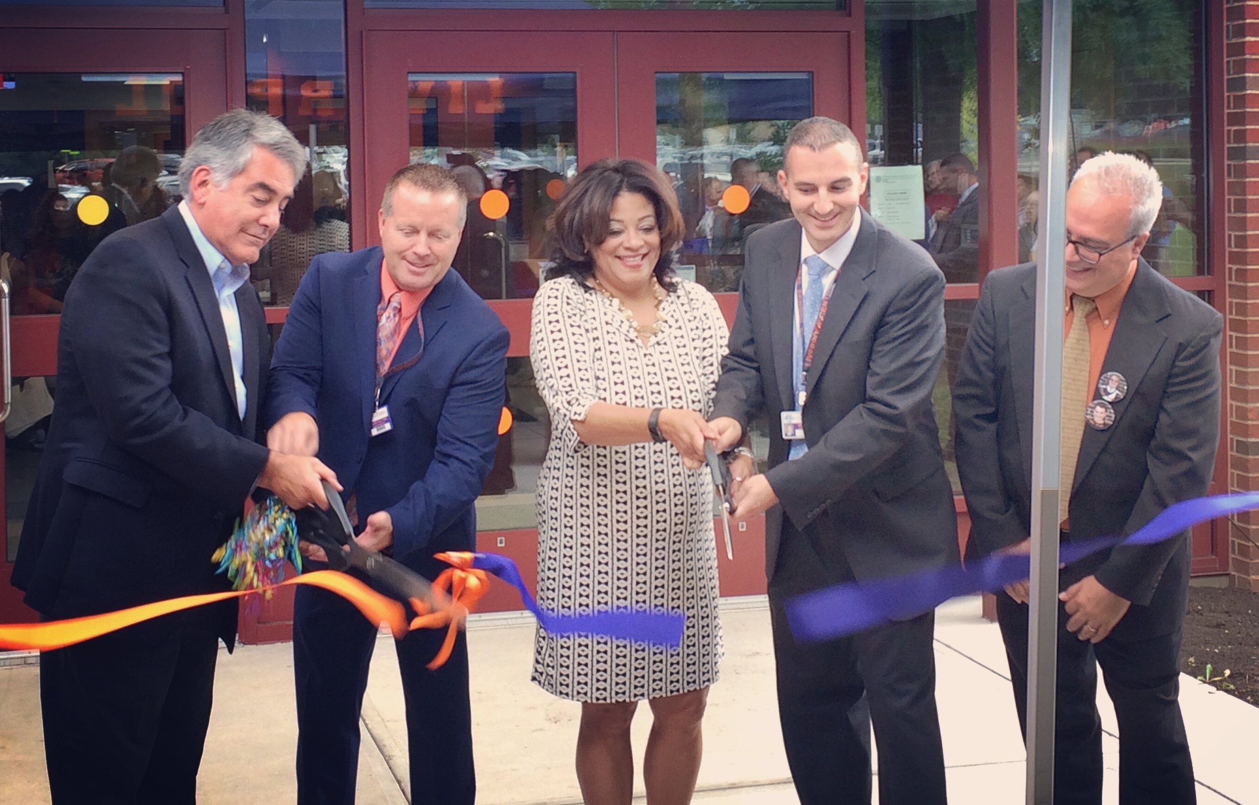 Liverpool CSD Holds Ribbon Cutting Ceremony for Chestnut Hill Middle School
